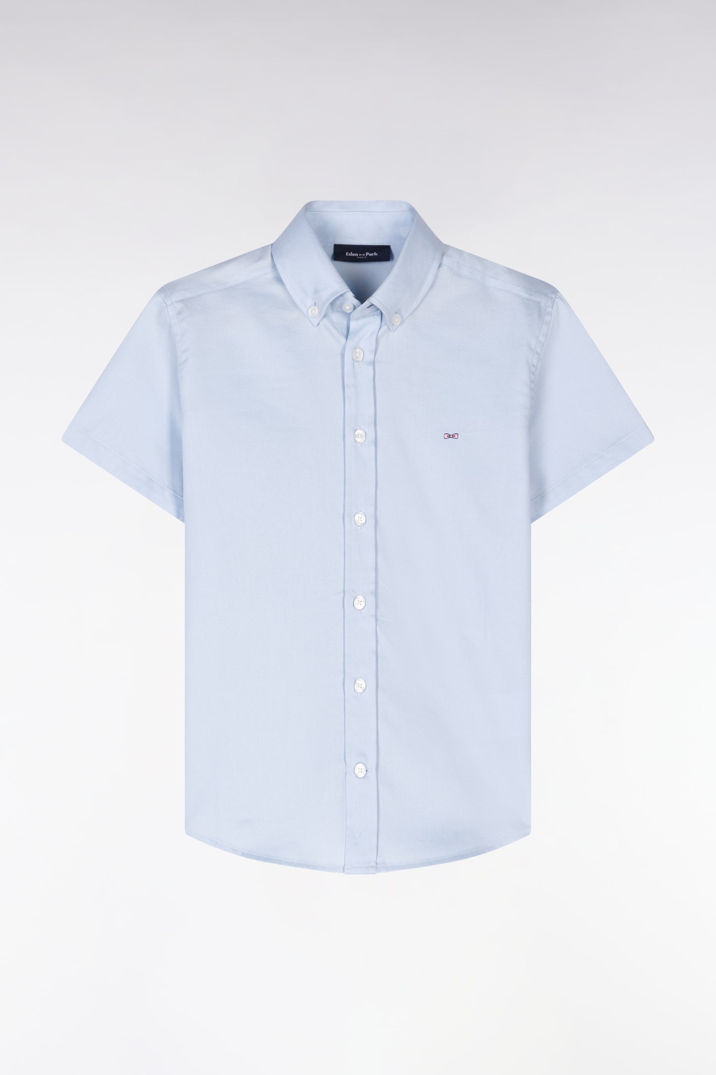 Straight short-sleeved sky blue cotton shirt