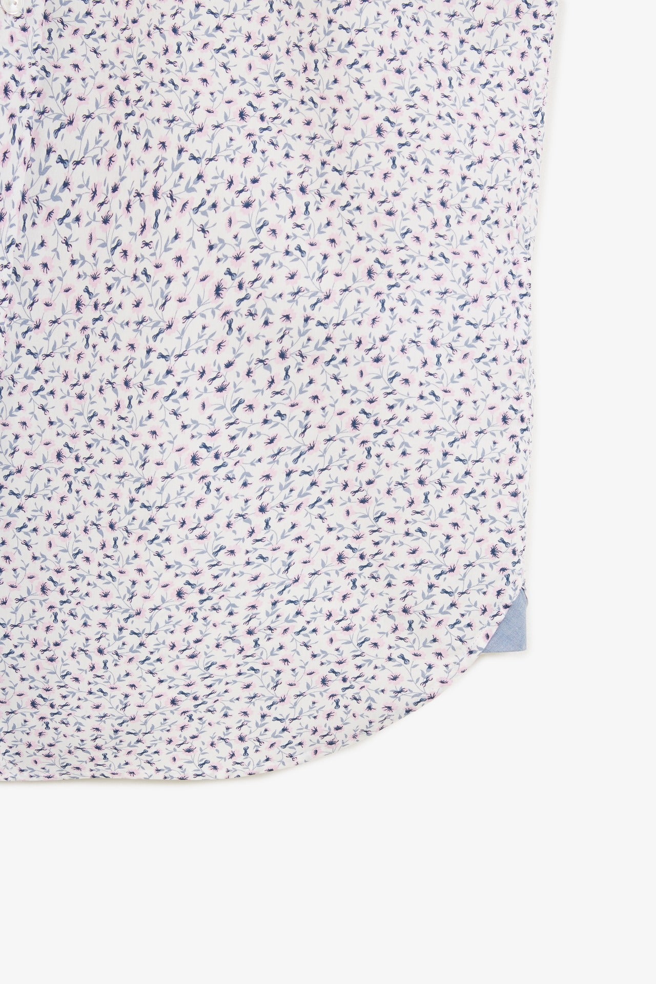 White blouse with exclusive floral print