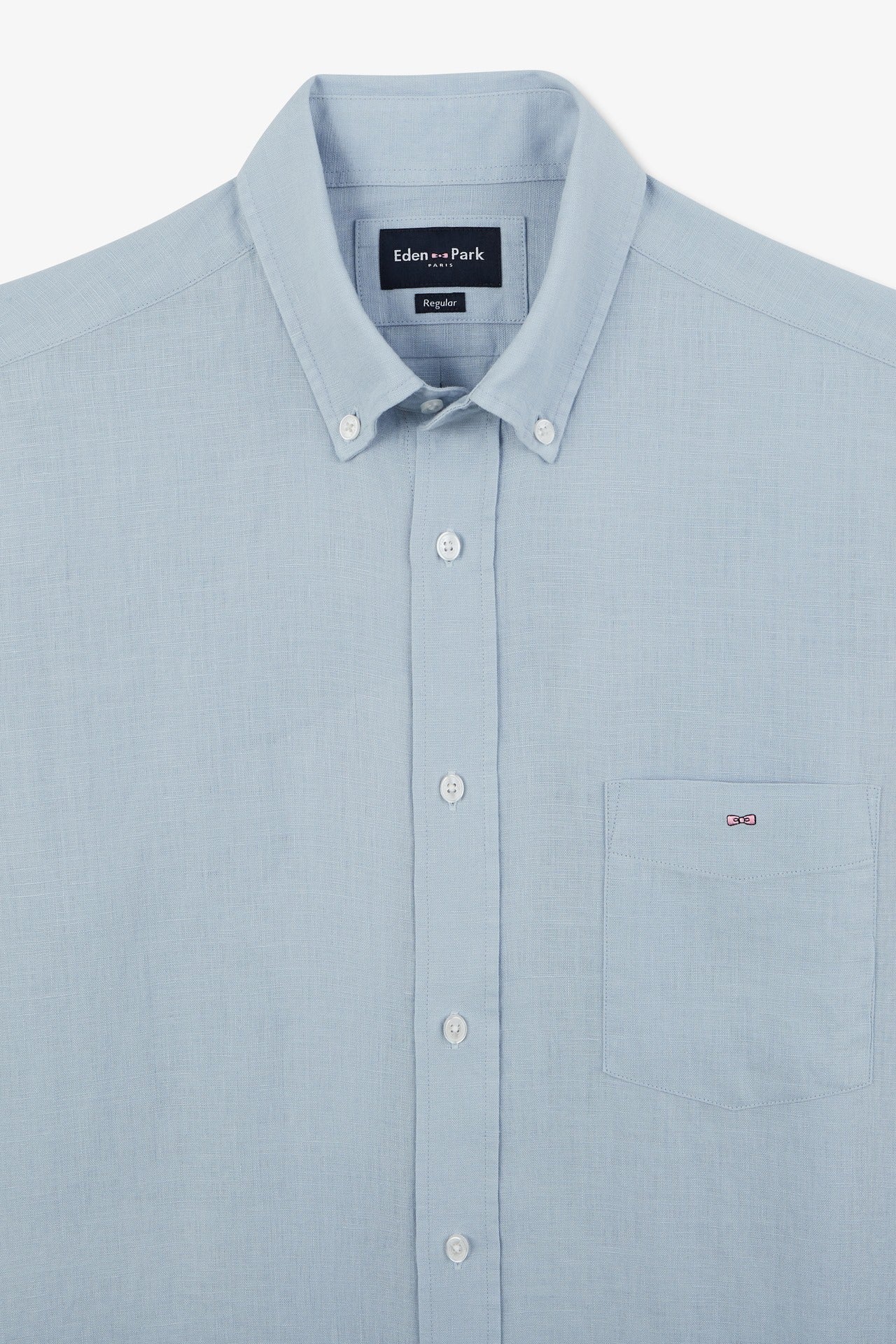 Plain light blue shirt in linen