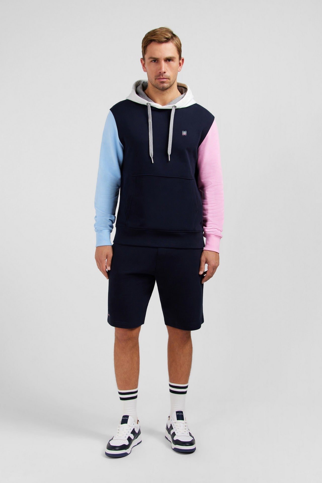 Sweat à capuche colorblock bleu foncé