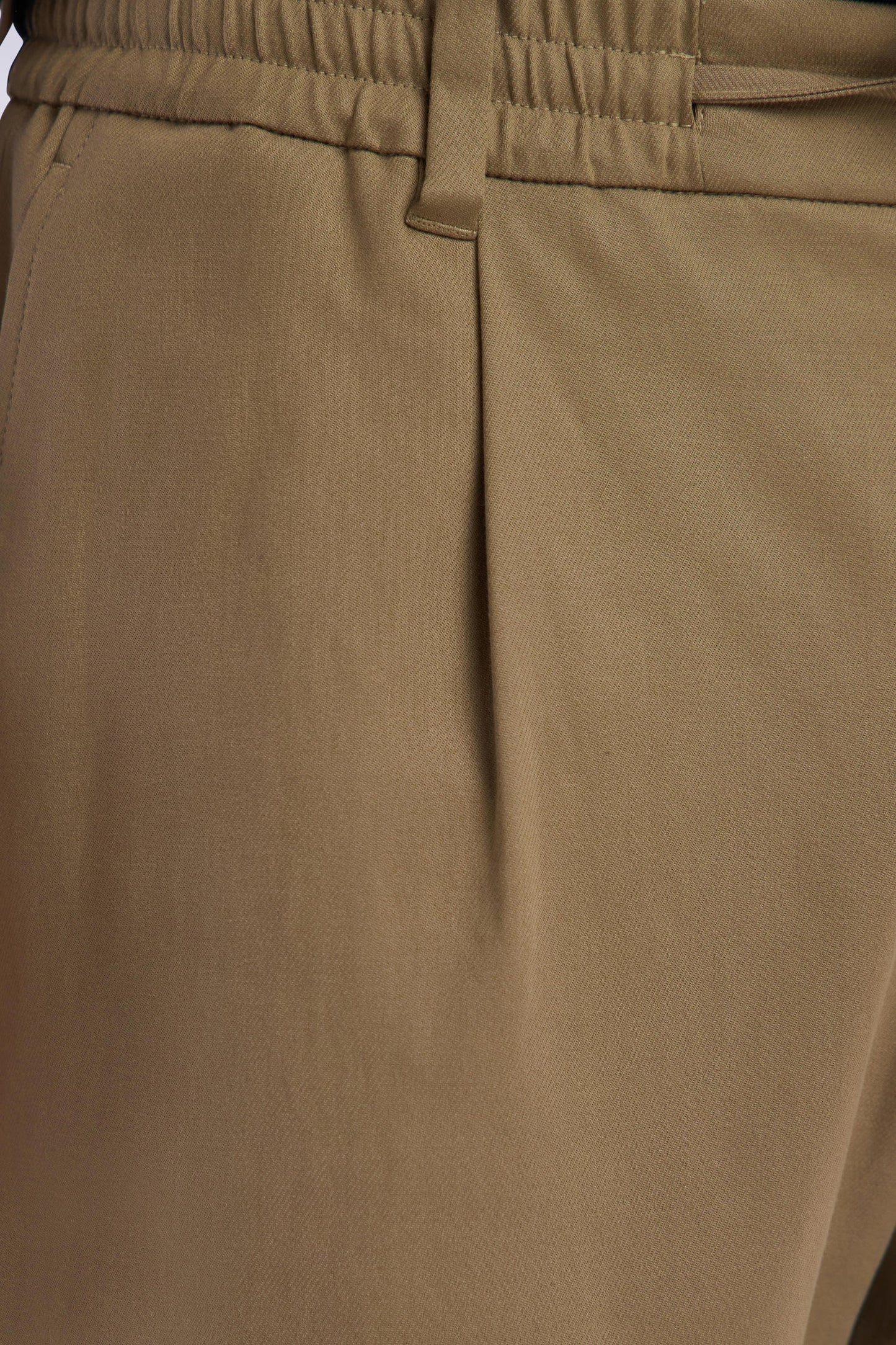 Pantalon à taille élastique en lyocell et coton stretch camel