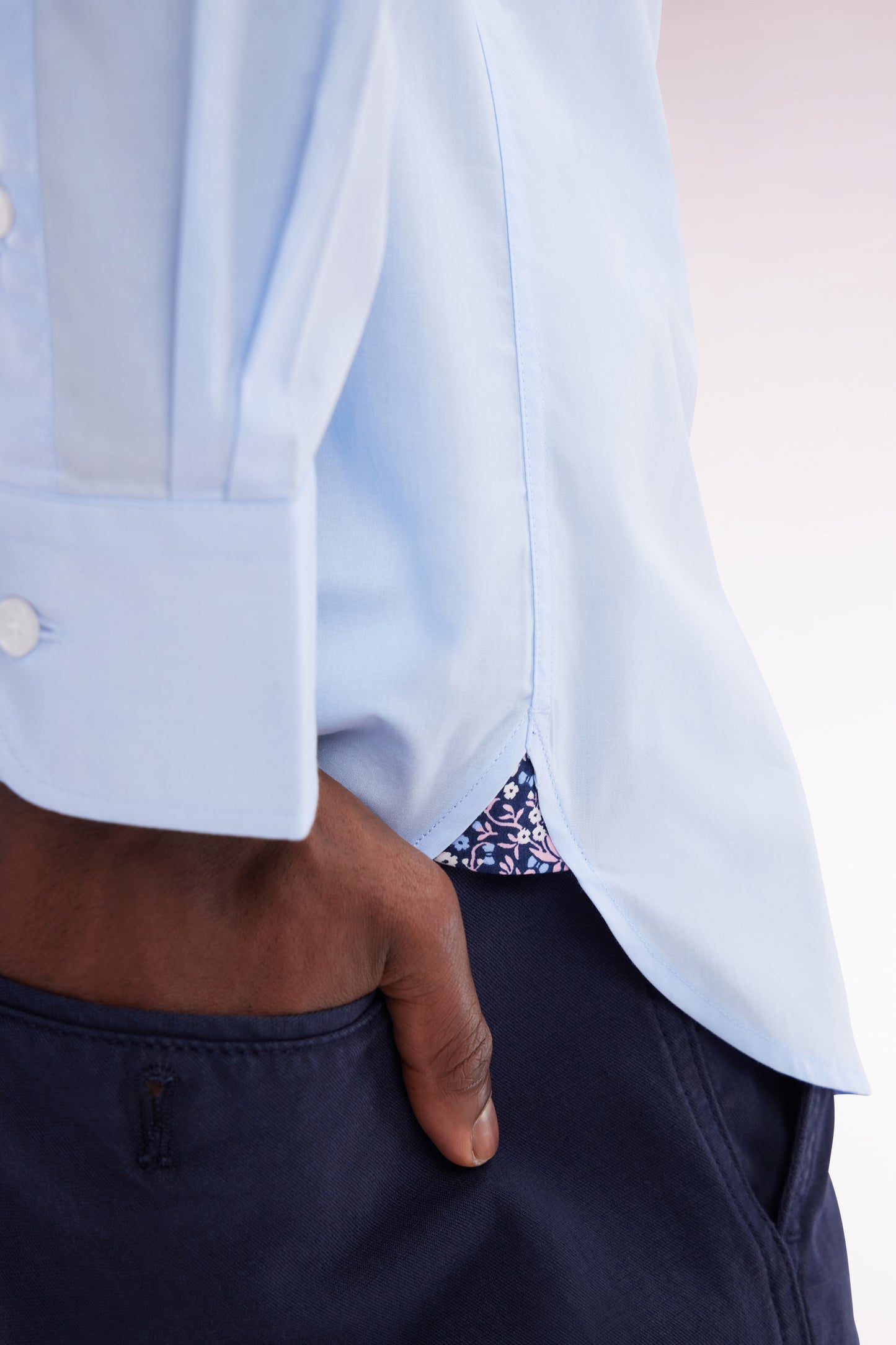 Straight-fit sky blue cotton shirt with elbow patch