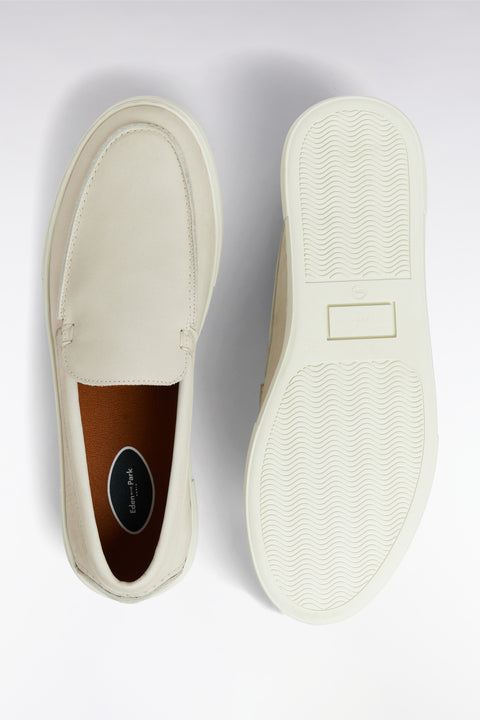 Mocassins à semelles sneakers en cuir suédé écrus - Image 3