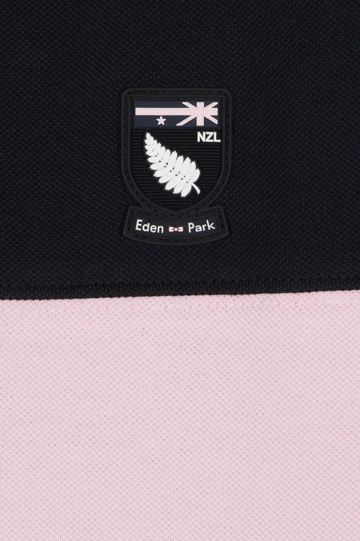 Relaxed-fit New Zealand short-sleeved polo shirt in black cotton