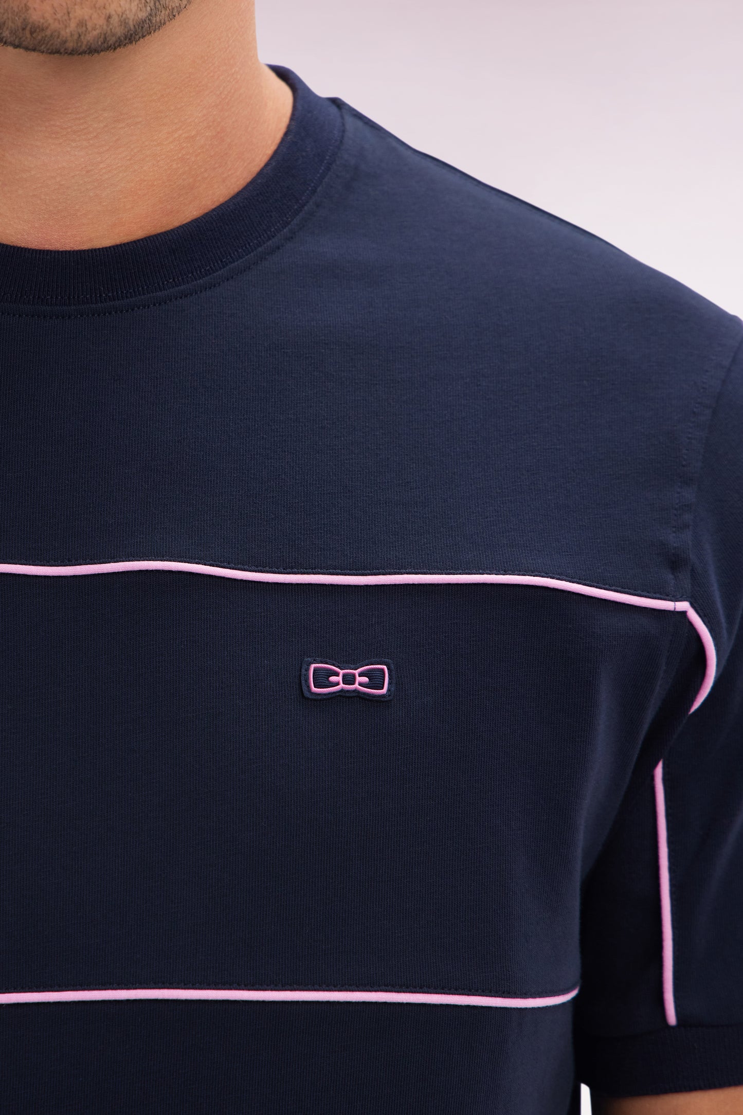 Straight-fit navy cotton jersey T-shirt with contrasting details