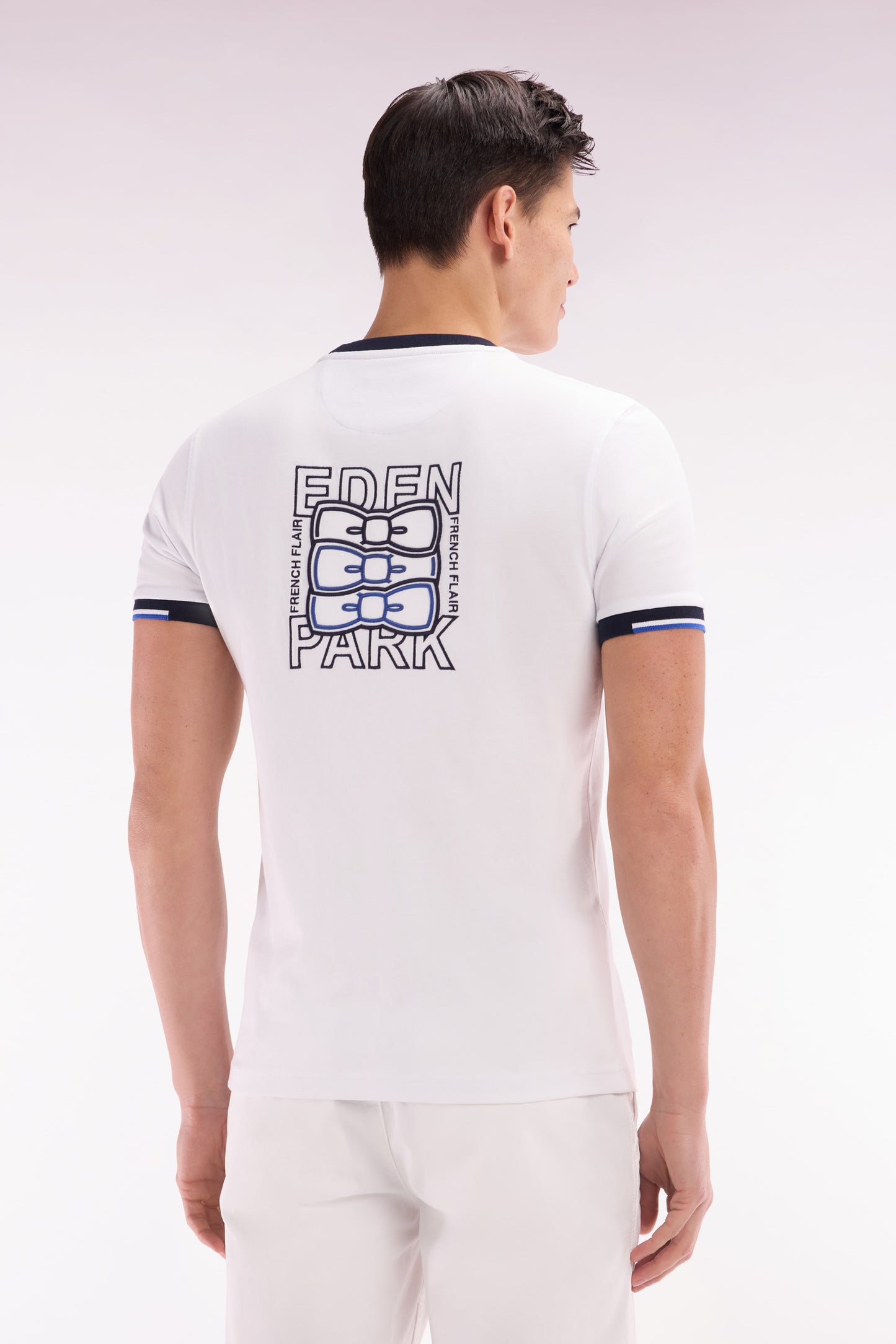 Straight-fit white cotton T-shirt with back embroidery