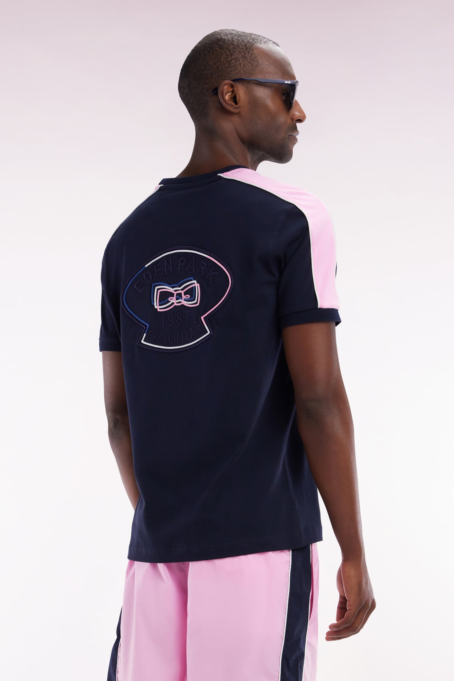 Straight-fit navy cotton T-shirt with back embroidery and cutouts