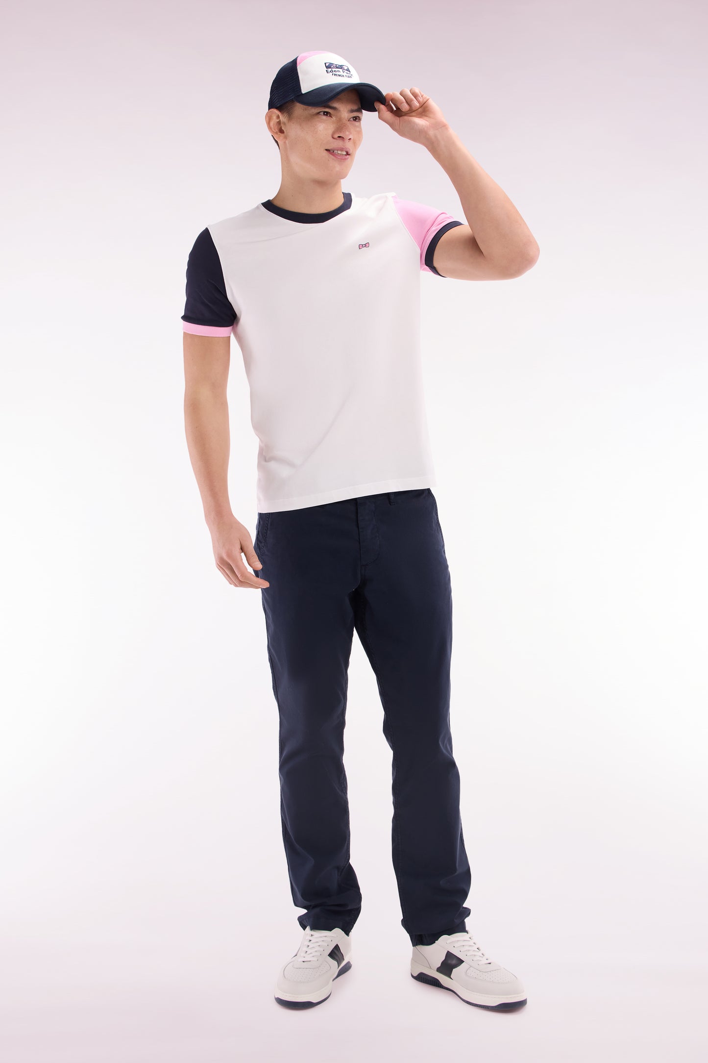 Straight-fit colorblock T-shirt in white cotton with 10 embroidery