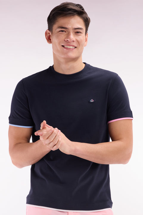 T-shirt uni en coton marine bordures de manches colorées coupe droite - Image 3