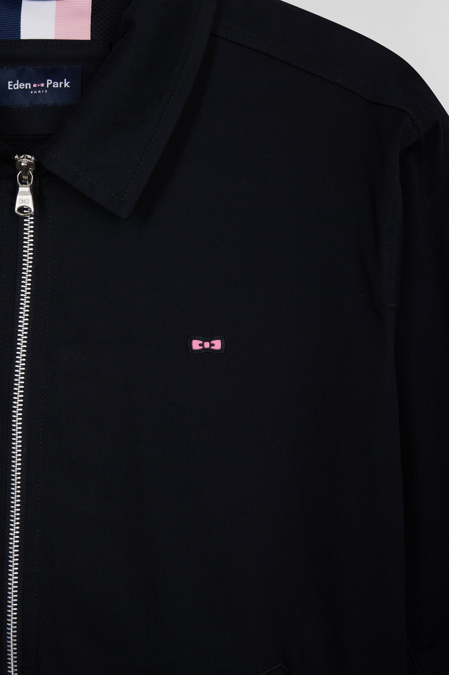 Water-repellent navy zipped jacket in stretch cotton