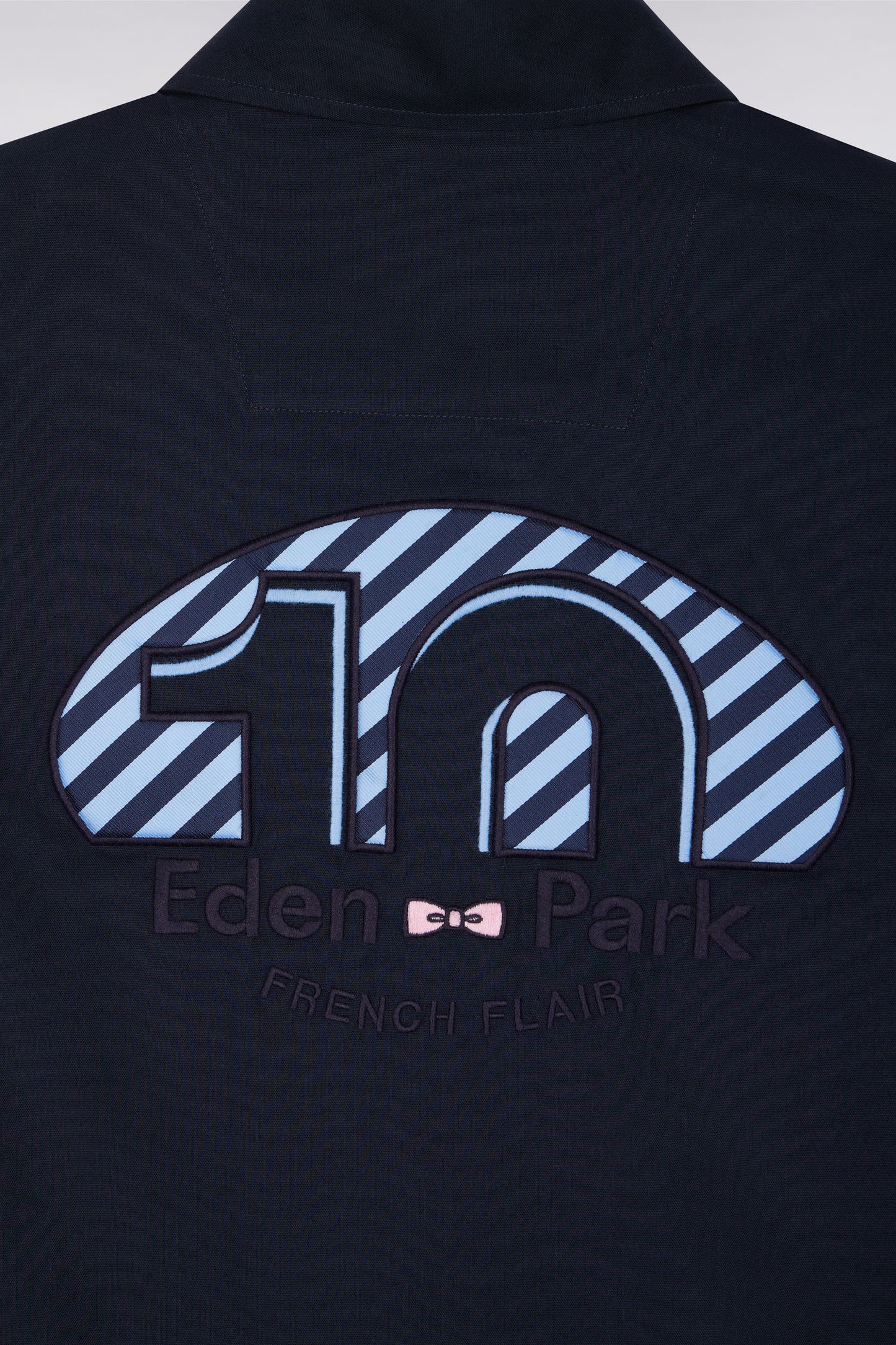 Navy cotton shirt with pink embroidery, straight cut