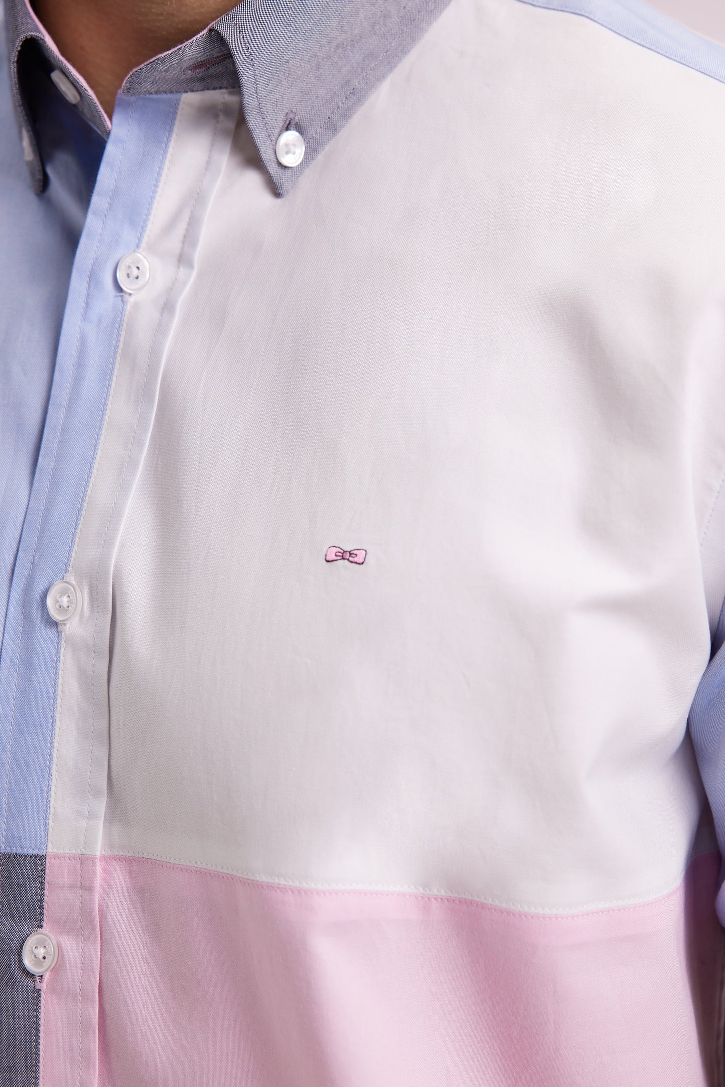Chemise en coton à motif quatre couleurs coupe droite