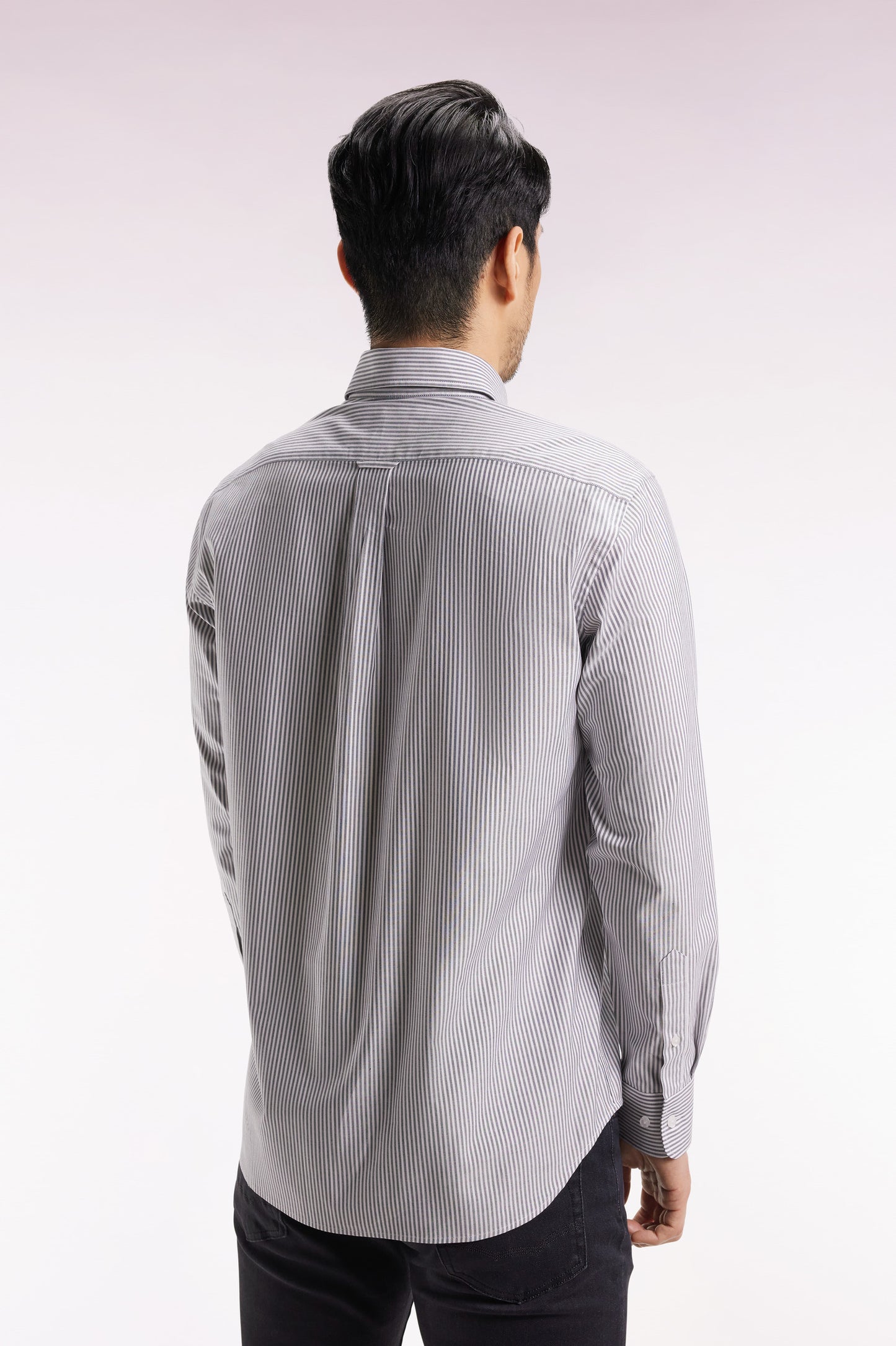 Chemise rayée en coton marine coupe droite