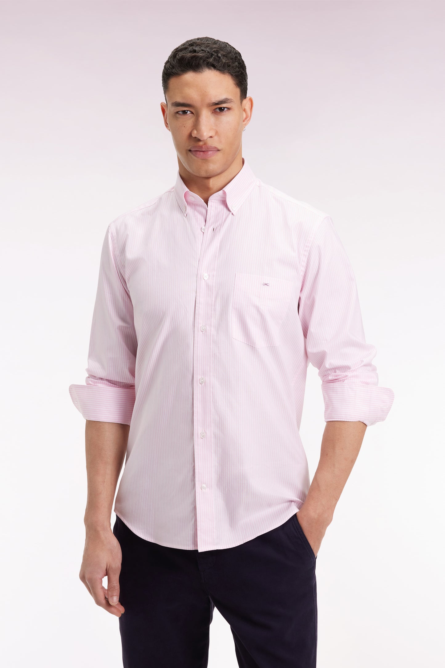 Chemise rayée en coton rose coupe droite
