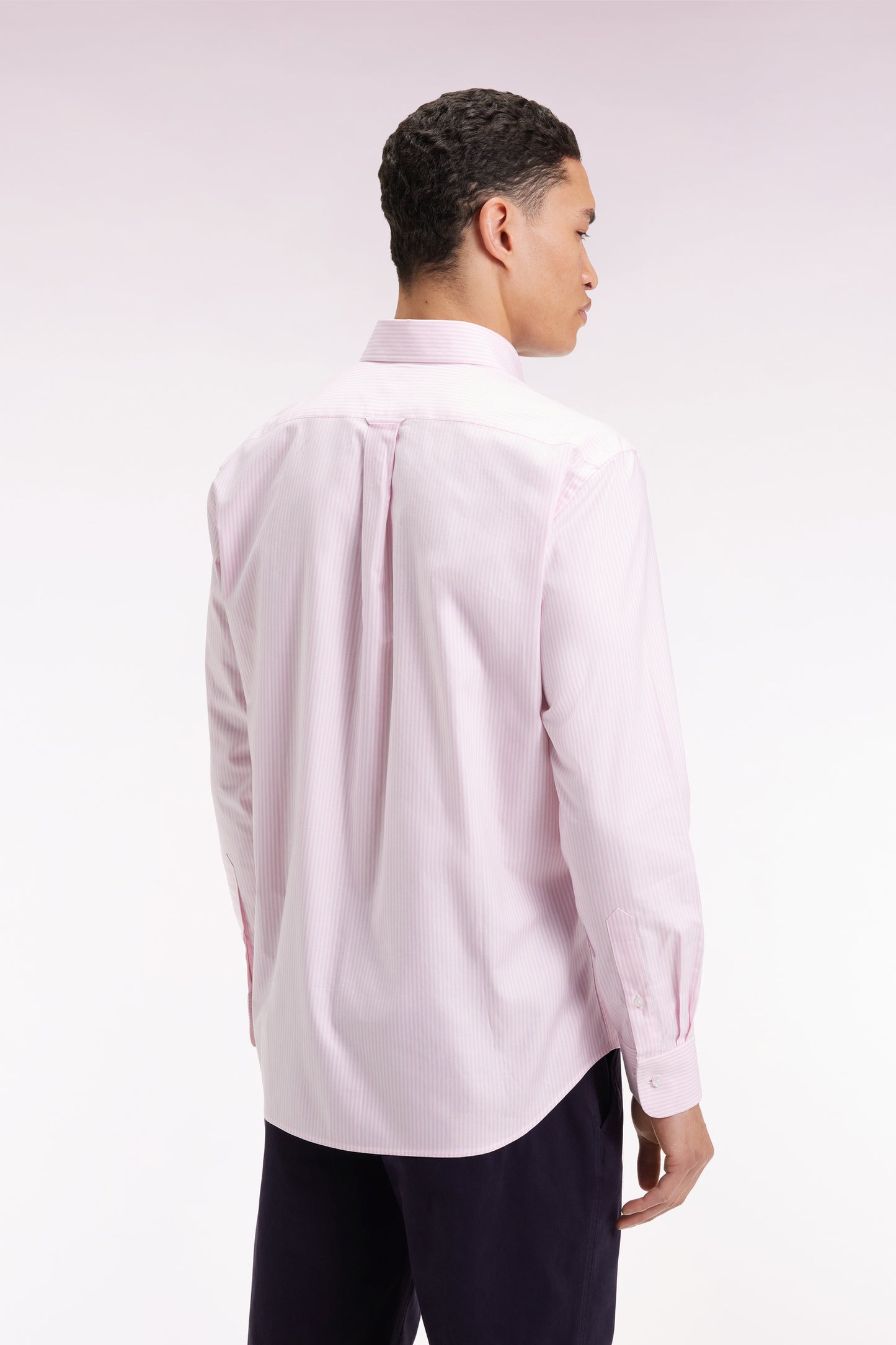 Chemise rayée en coton rose coupe droite