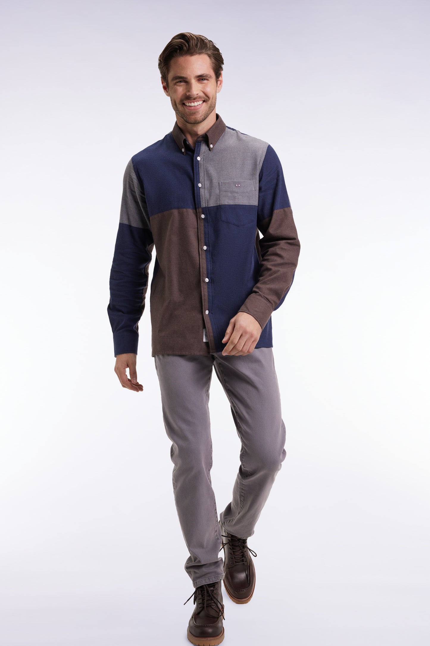 Chemise tricolore en flanelle de coton marine coupe droite