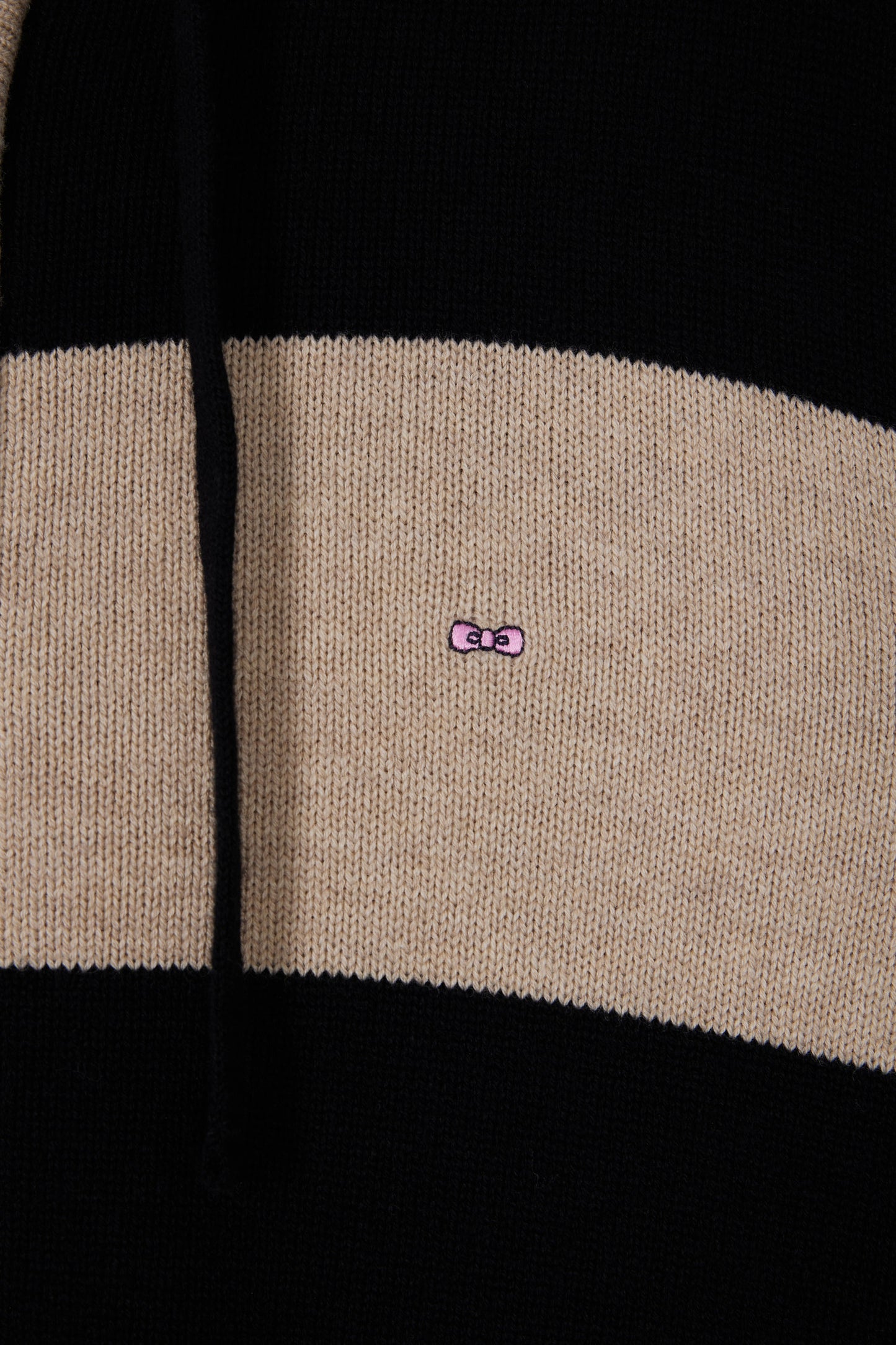 Pull à capuche zippé en laine et coton rayé marine et beige coupe droite