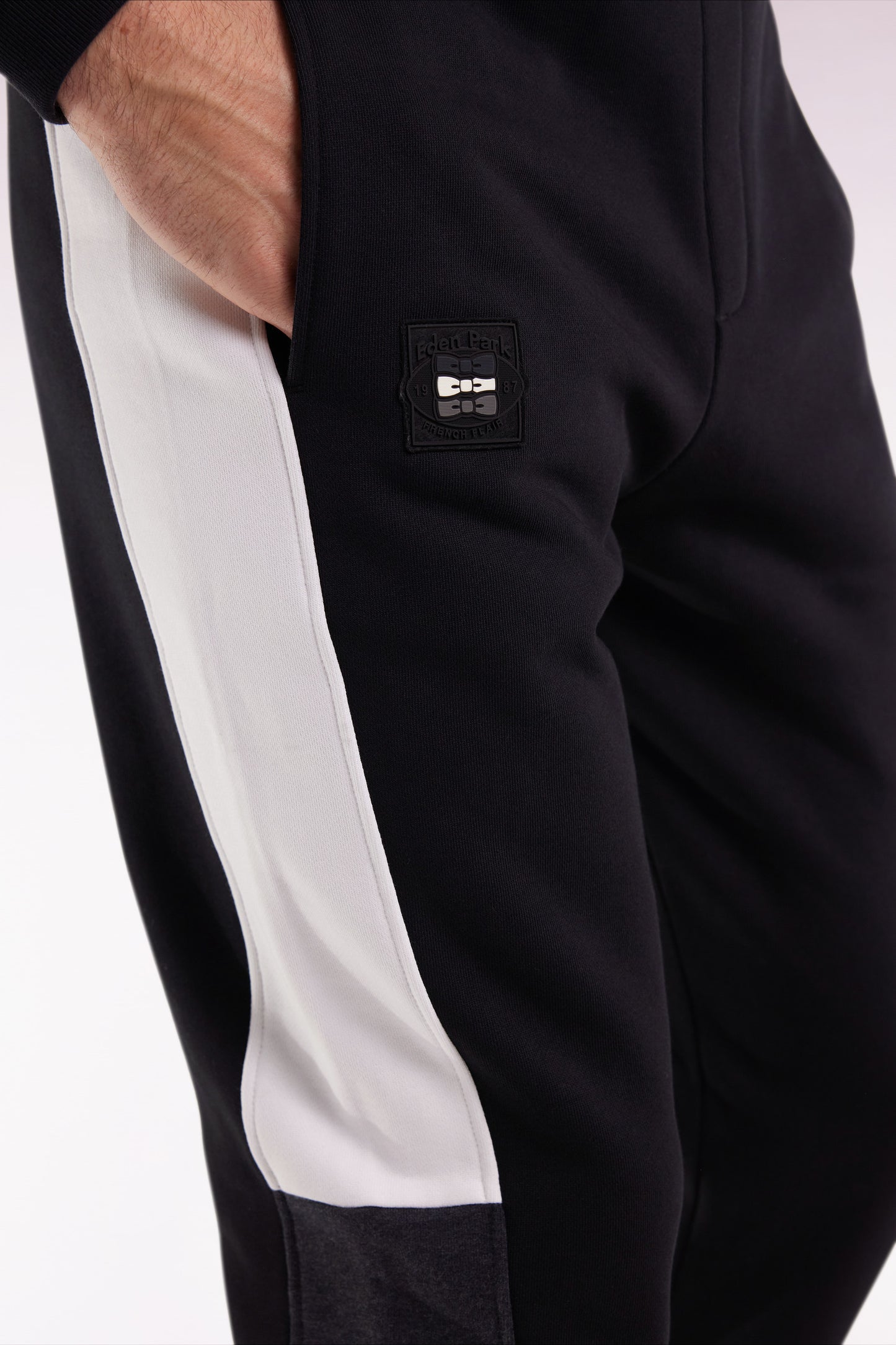 Jogging en molleton gratté noir colorblock coupe droite