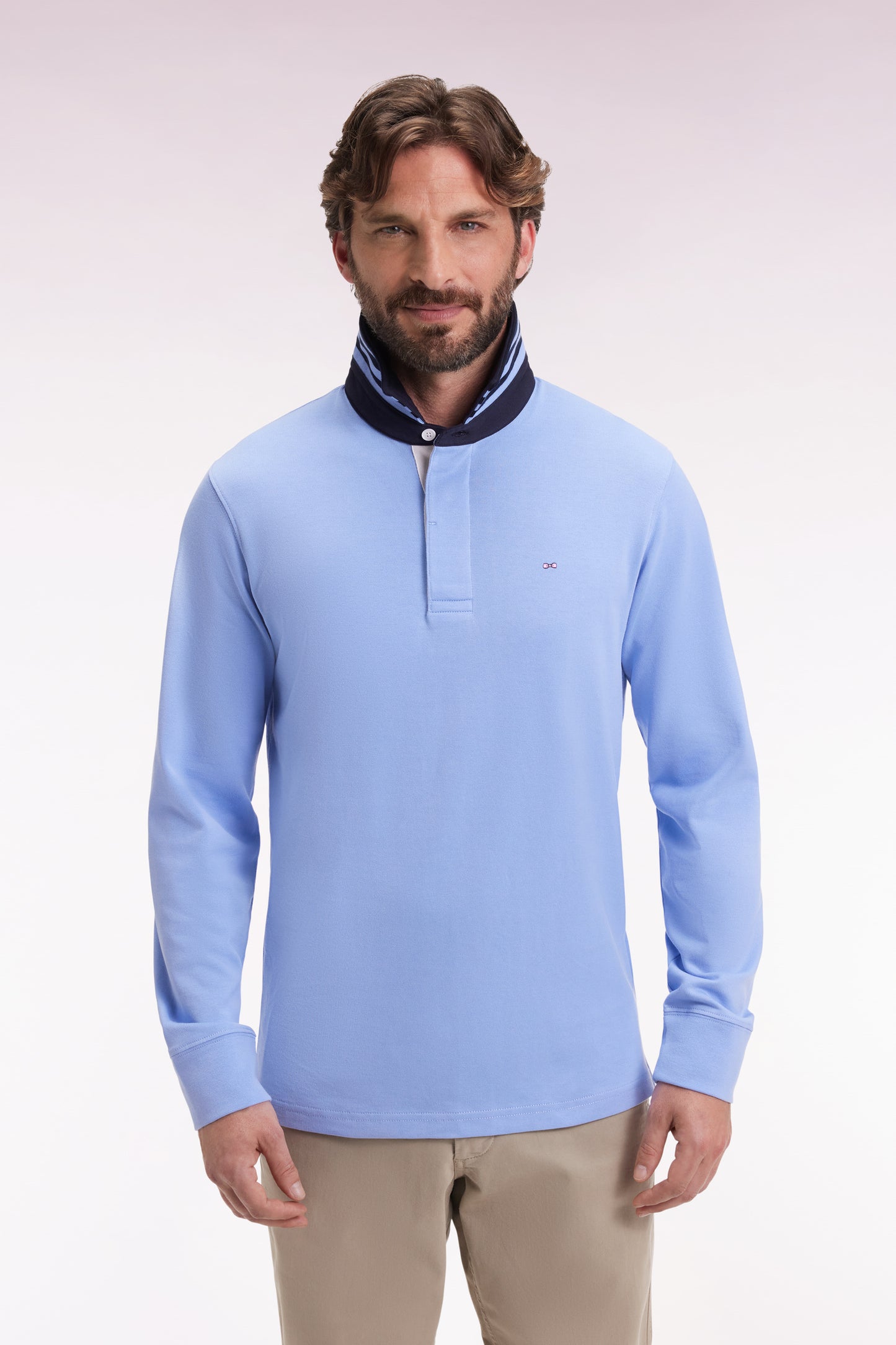 Maillot manches longues en jersey ciel dessous de col rayé