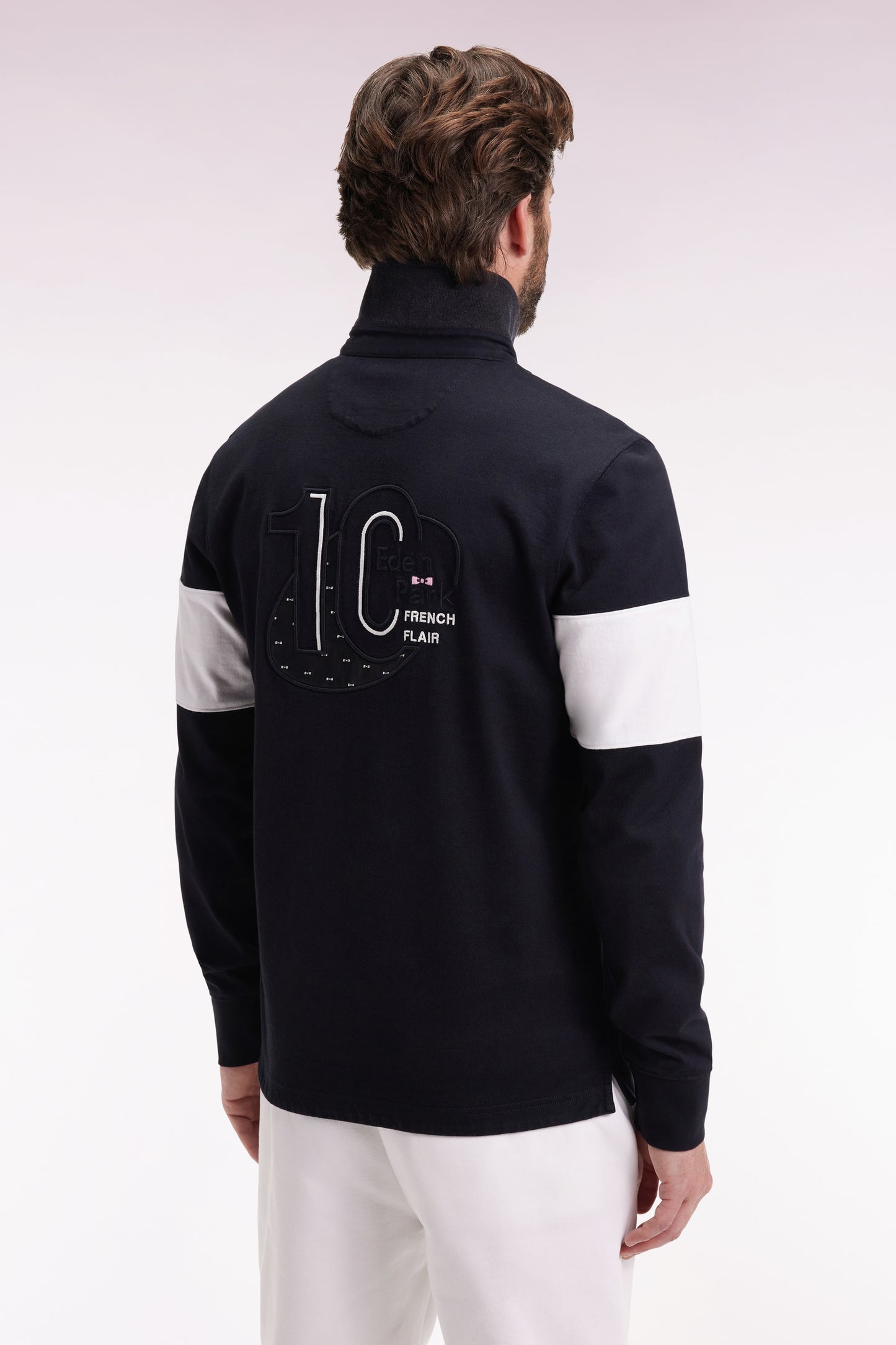 Maillot à manches longues en jersey épais noir broderie dos coupe droite
