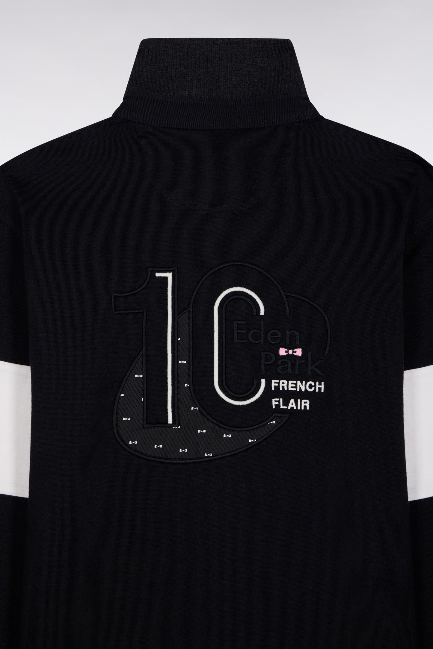 Maillot à manches longues en jersey épais noir broderie dos coupe droite