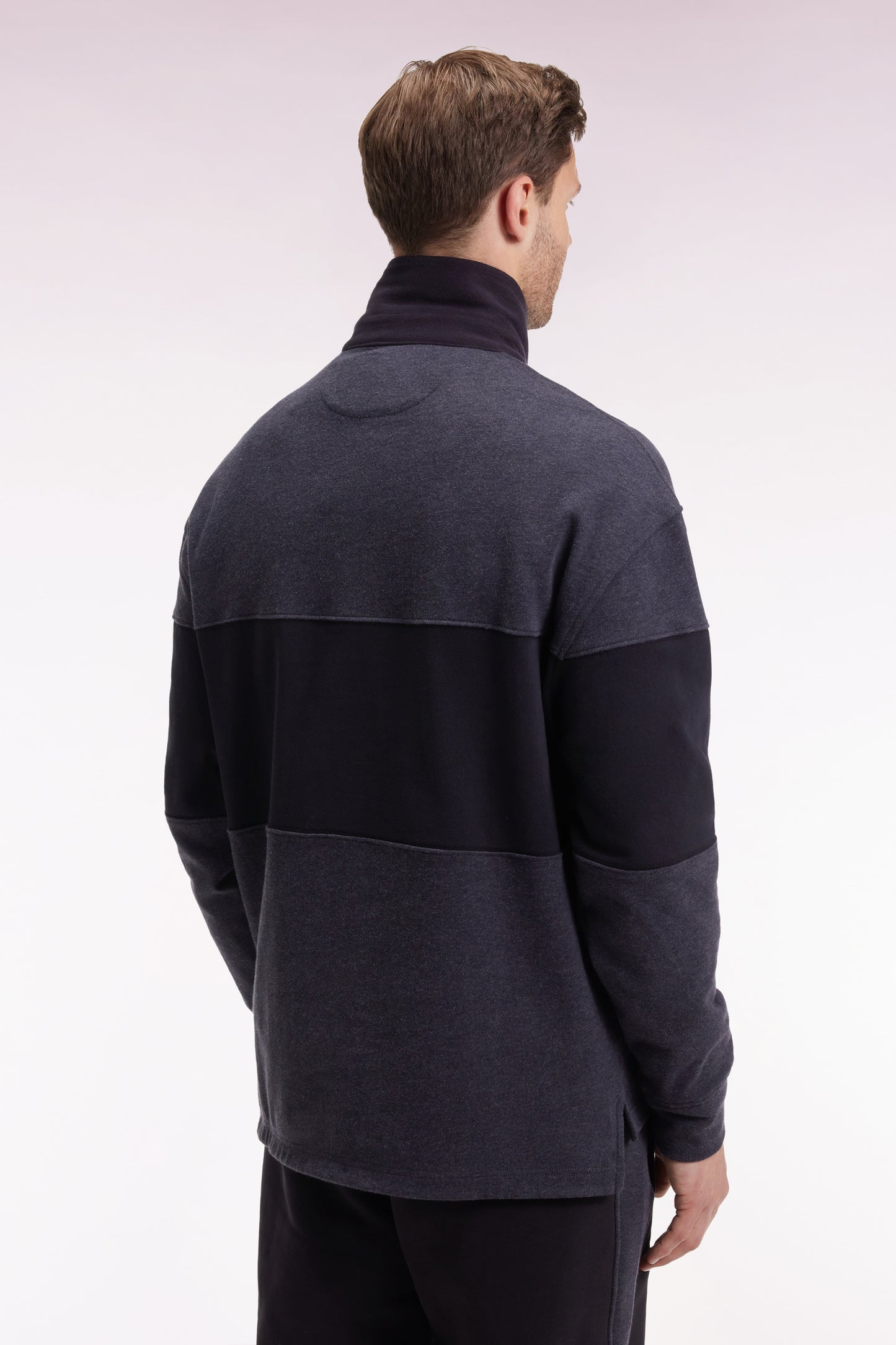 Maillot à manches longues noir et gris broderie Nouvelle Zélande