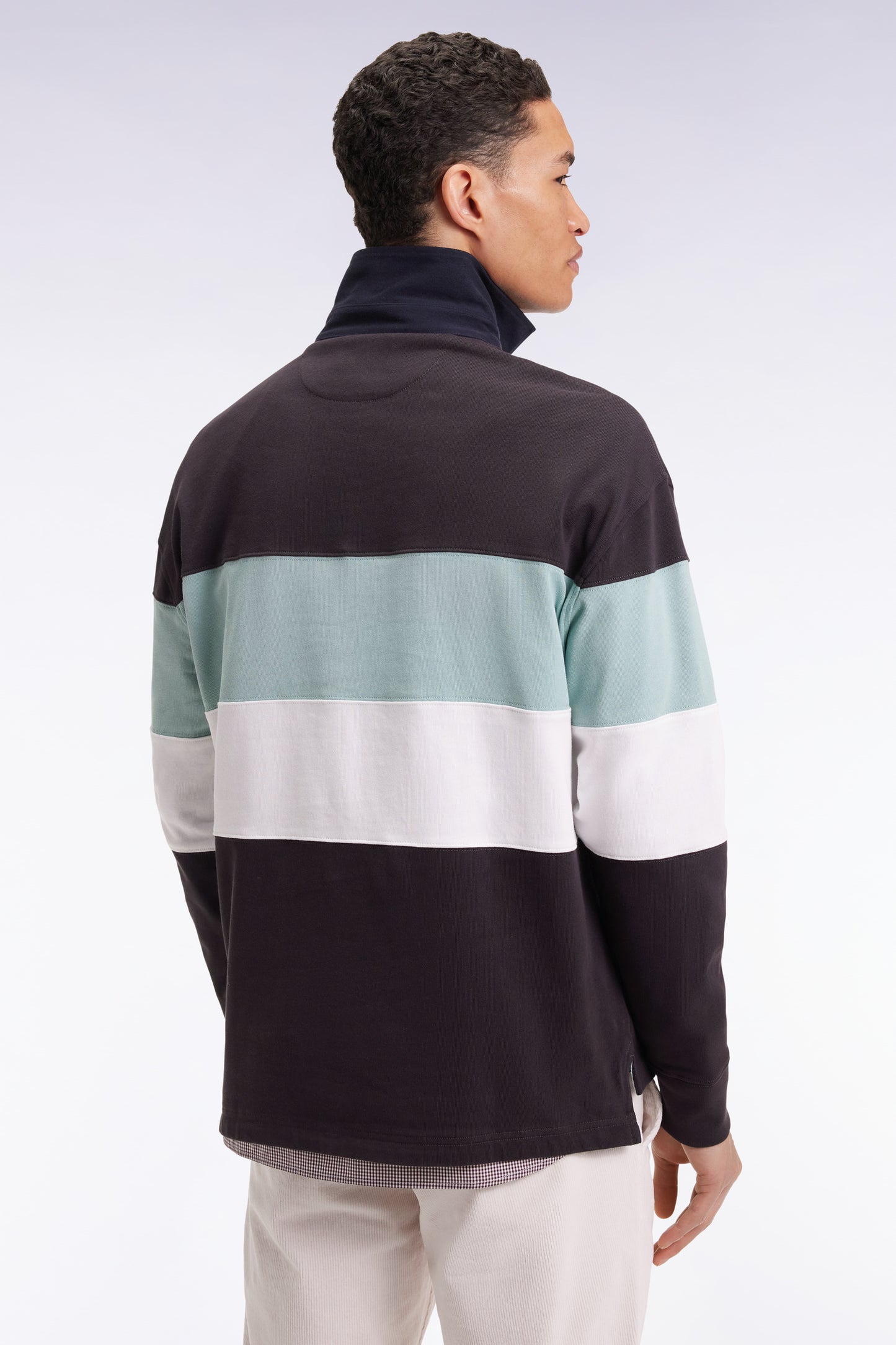 Long-sleeved jersey in thick black and green jersey with vintage embroidery