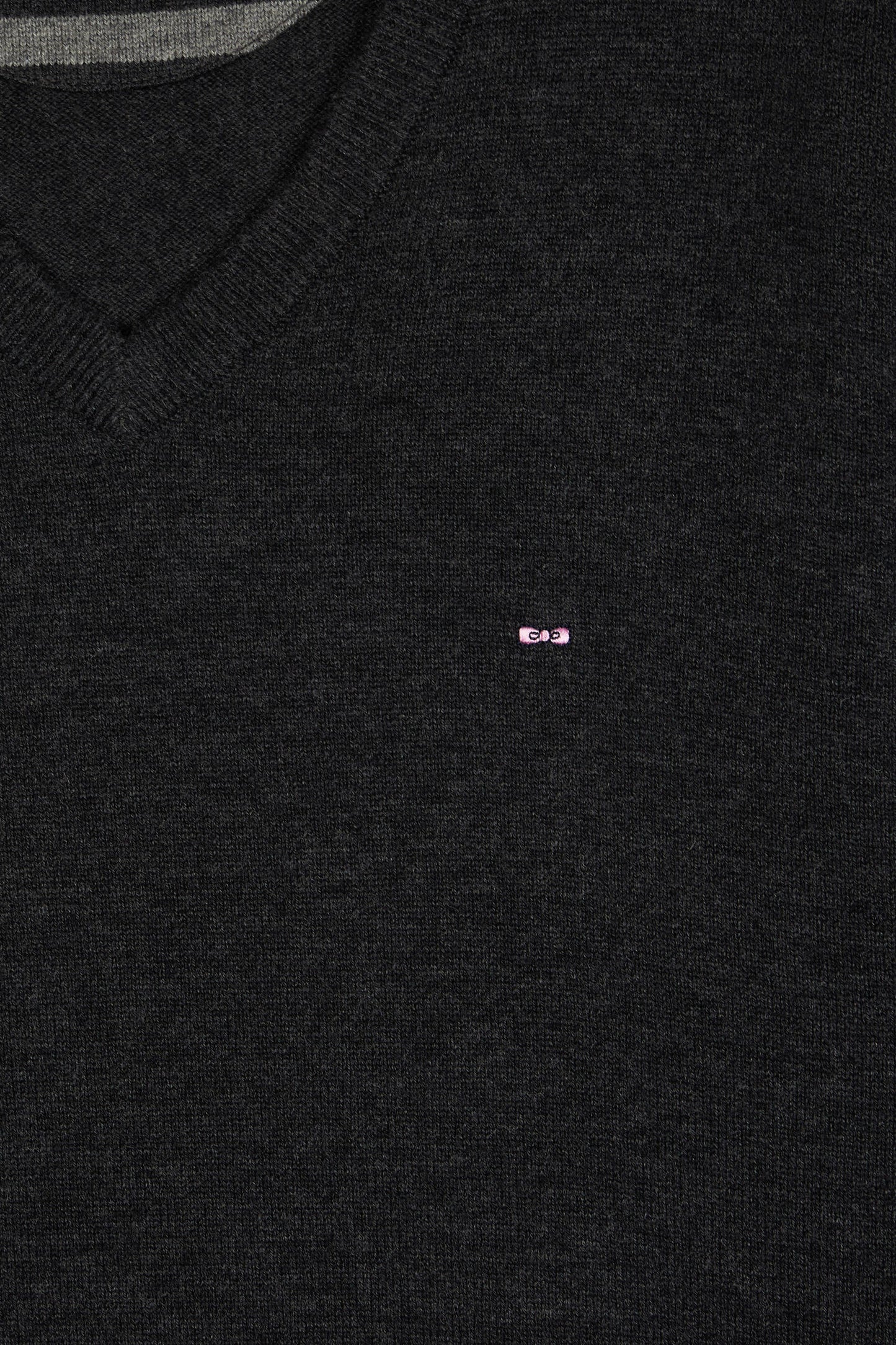 Pull col V en laine et coton gris foncé
