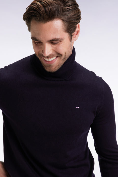 Pull col roulé en laine mérinos marine - Image 1