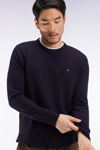Round-neck sweater in navy merino wool