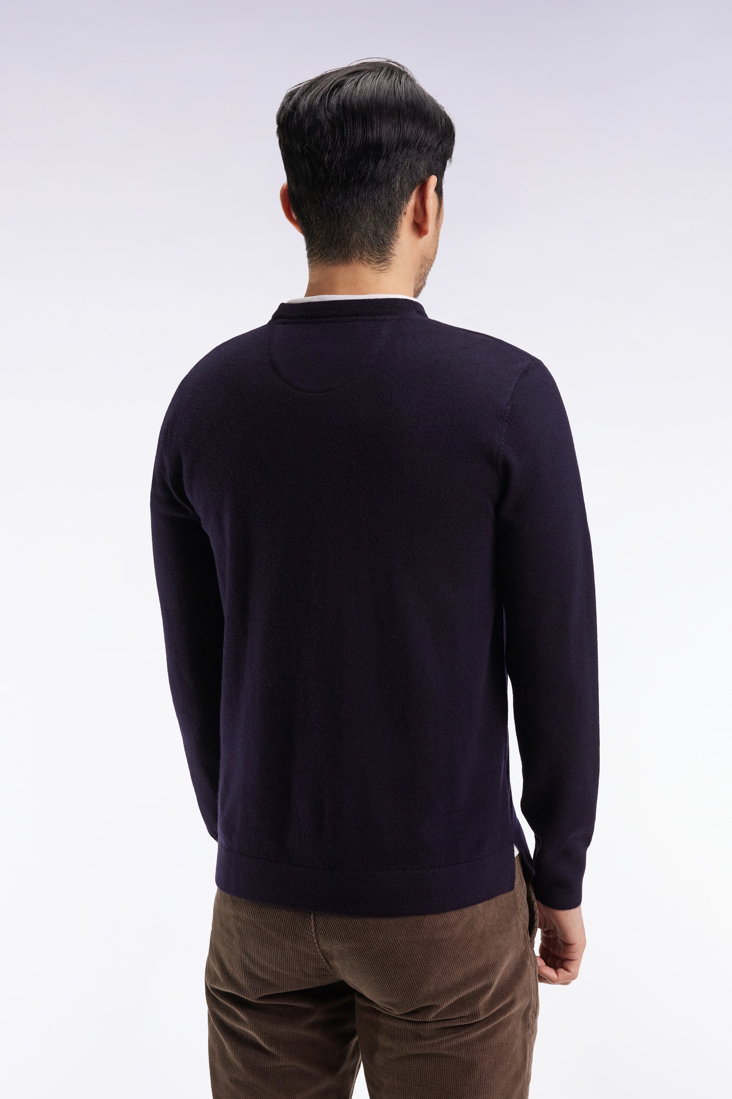 Pull col rond en laine mérinos marine