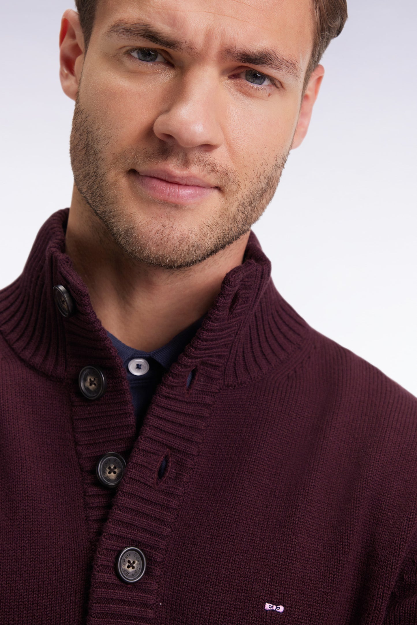 Pull col montant épais en laine et coton bordeaux