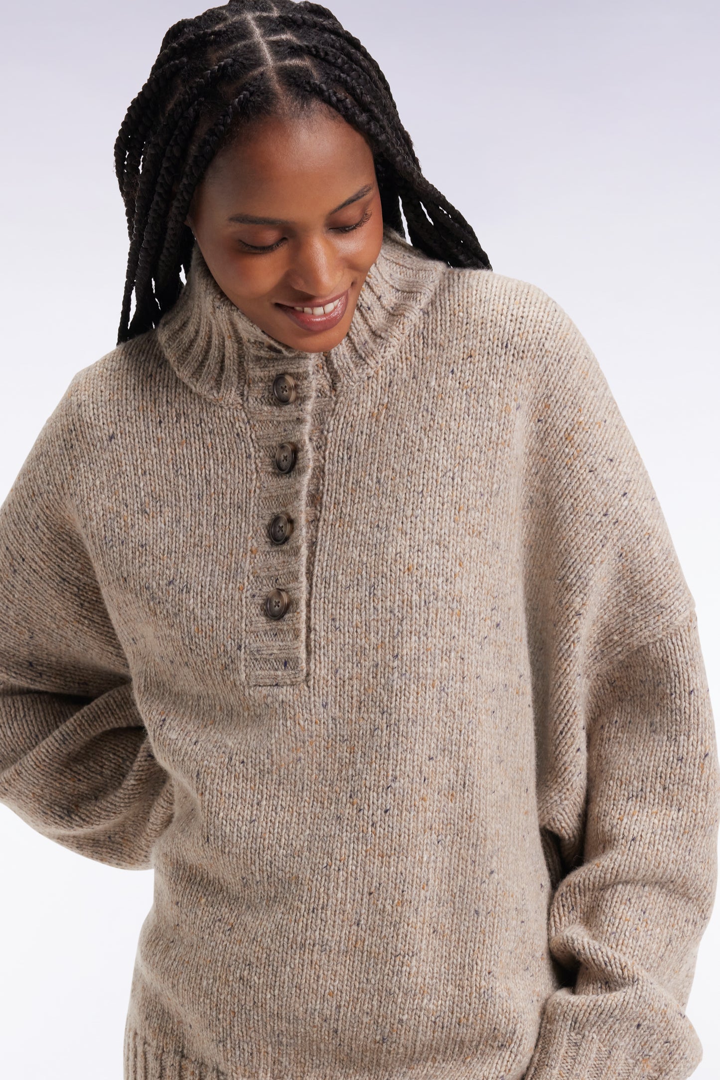 Pull col montant boutonné en laine moulinée mélangée beige coupe Oversized