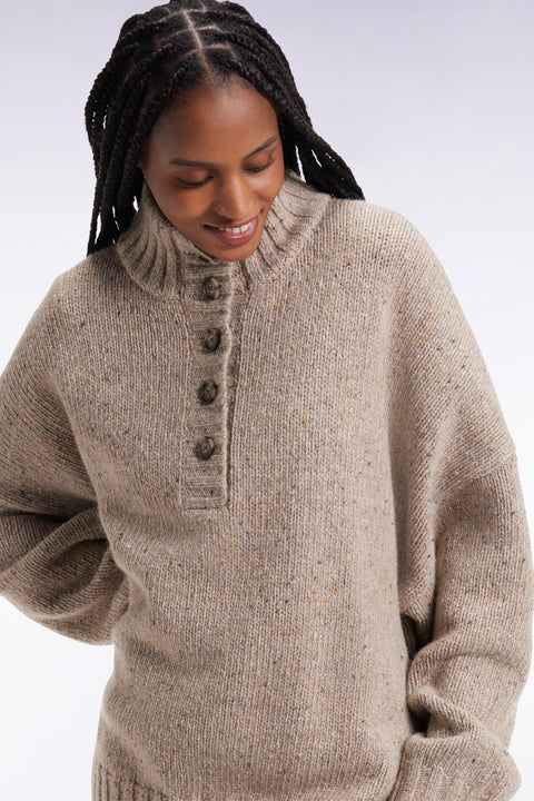 Pull col montant boutonné en laine moulinée mélangée beige coupe Oversized - Image 1