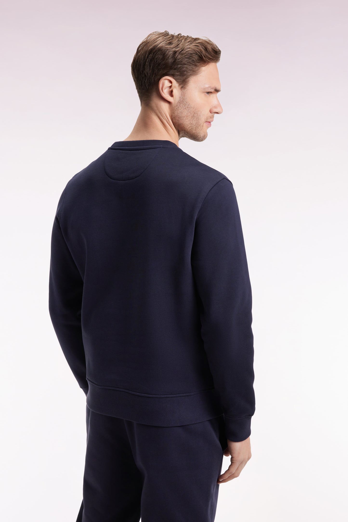 Sweatshirt à col rond en coton marine coupe droite
