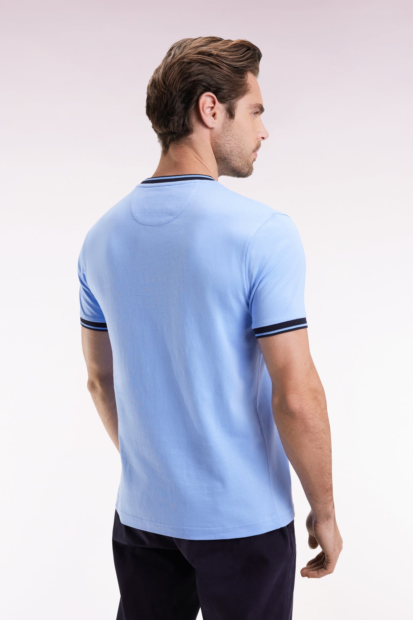 Short-sleeved sky cotton T-shirt