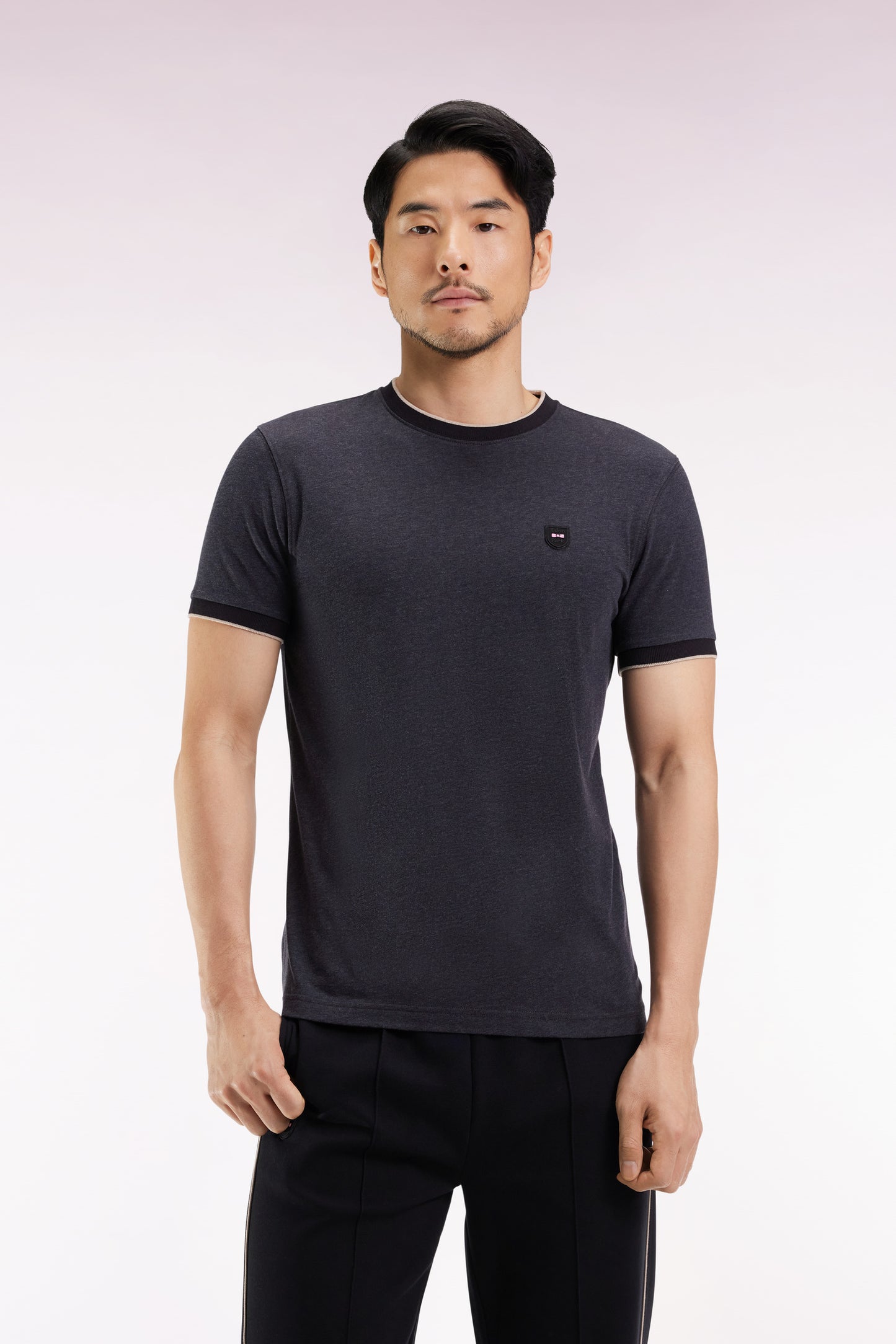 Short-sleeved T-shirt in charcoal grey stretch cotton, slim fit