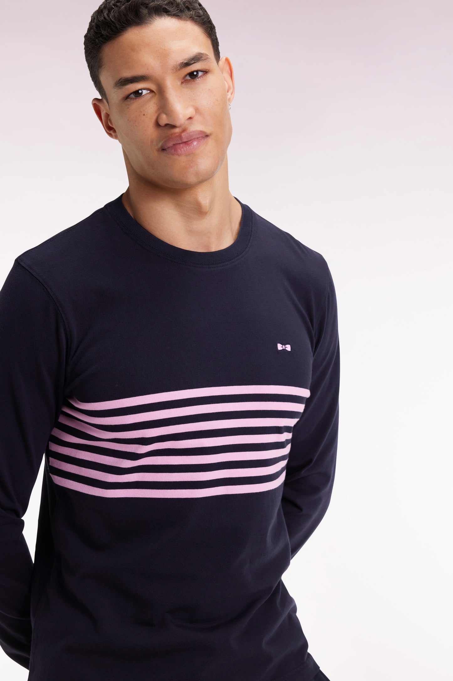 T-shirt à manches longues en coton marine à rayures roses