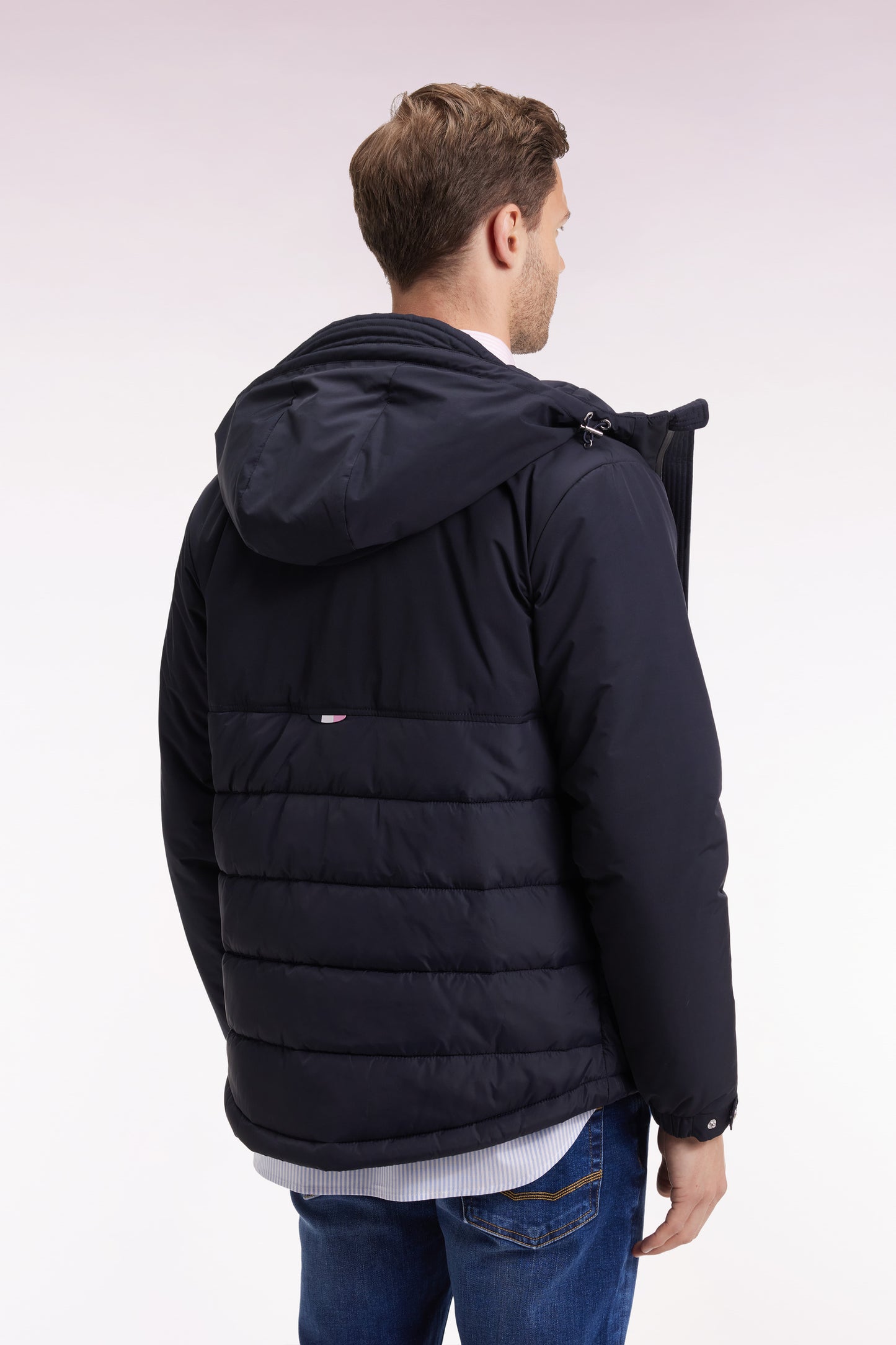 Coupe-vent en nylon mixte marine à capuche intégrée