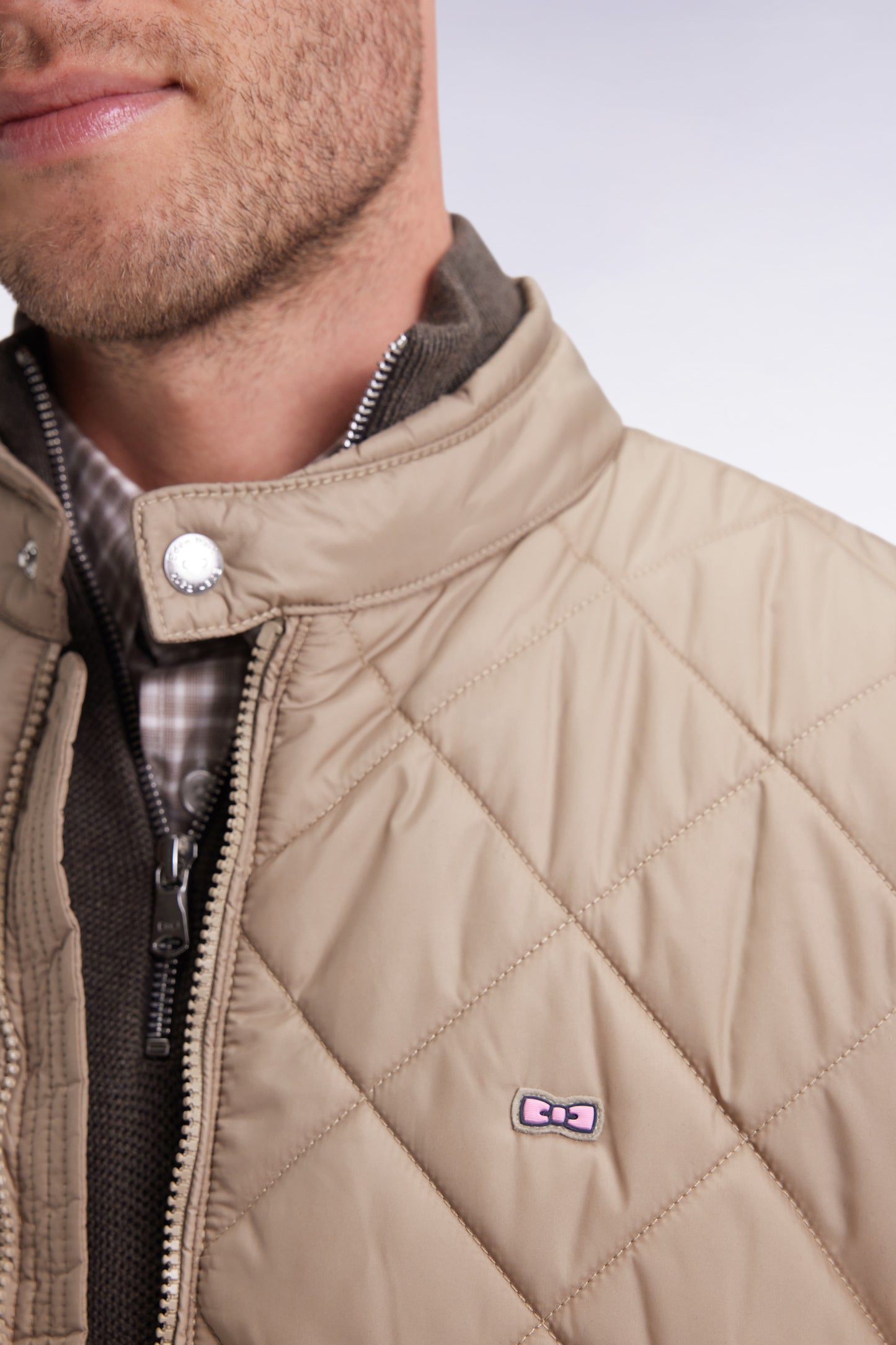 Doudoune sans manches col motard en nylon matelassé beige