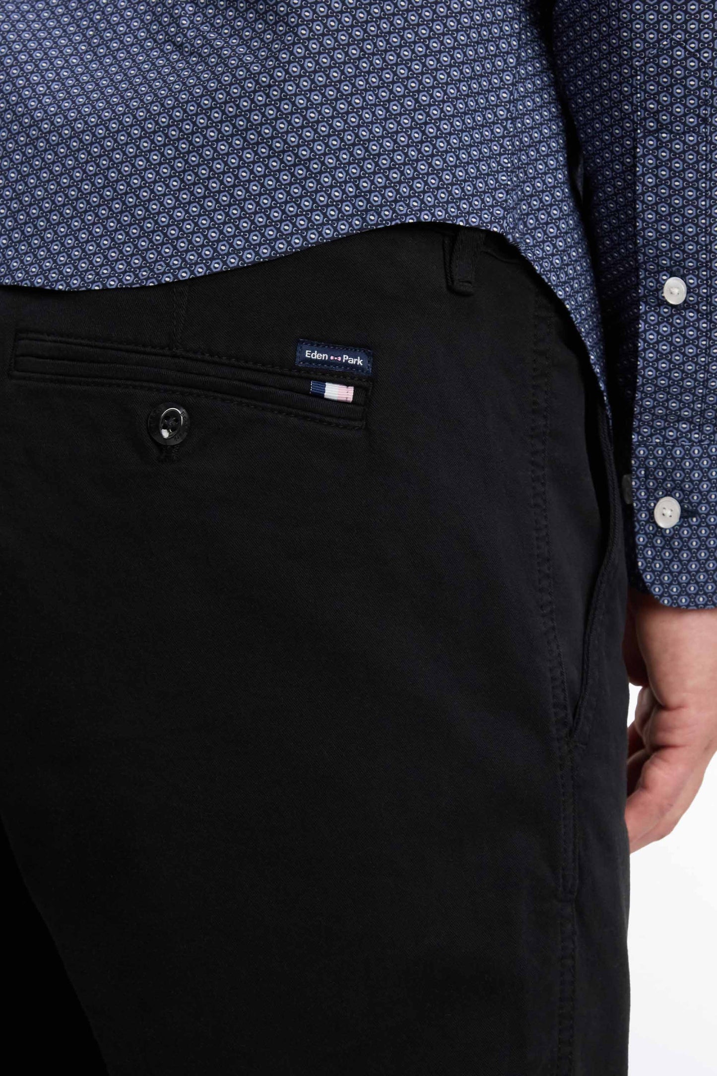 Pantalon chino sans plis en gabardine de coton stretch noir