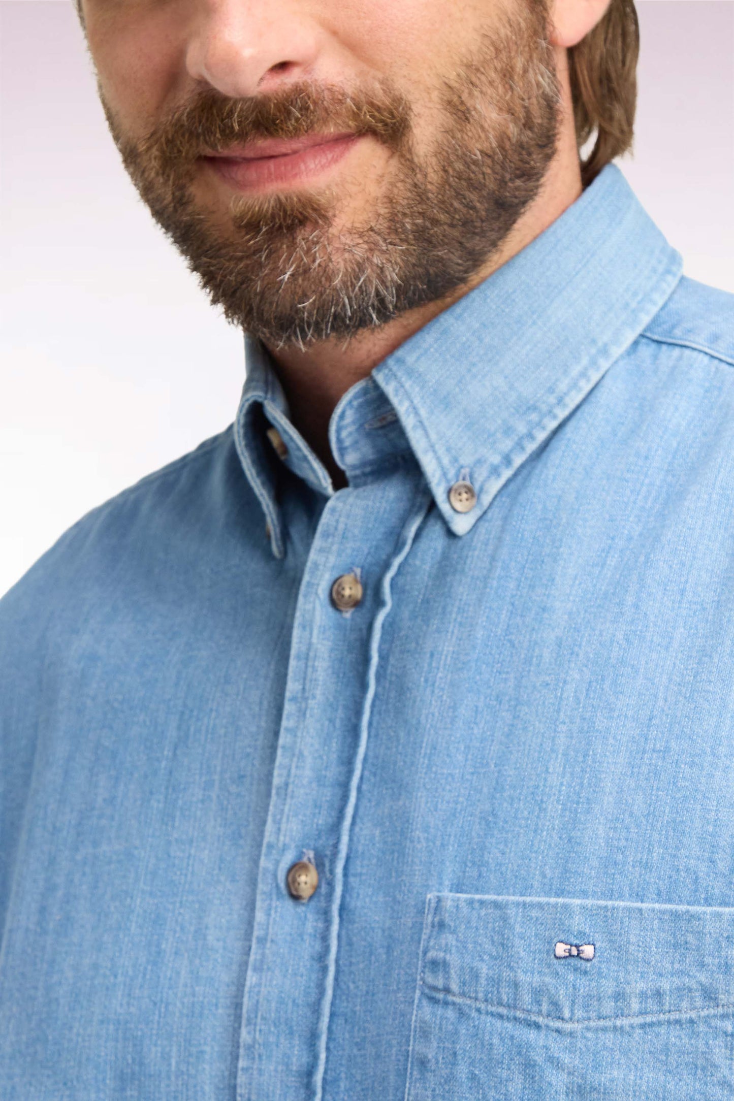 Chemise en denim ciel coupe droite