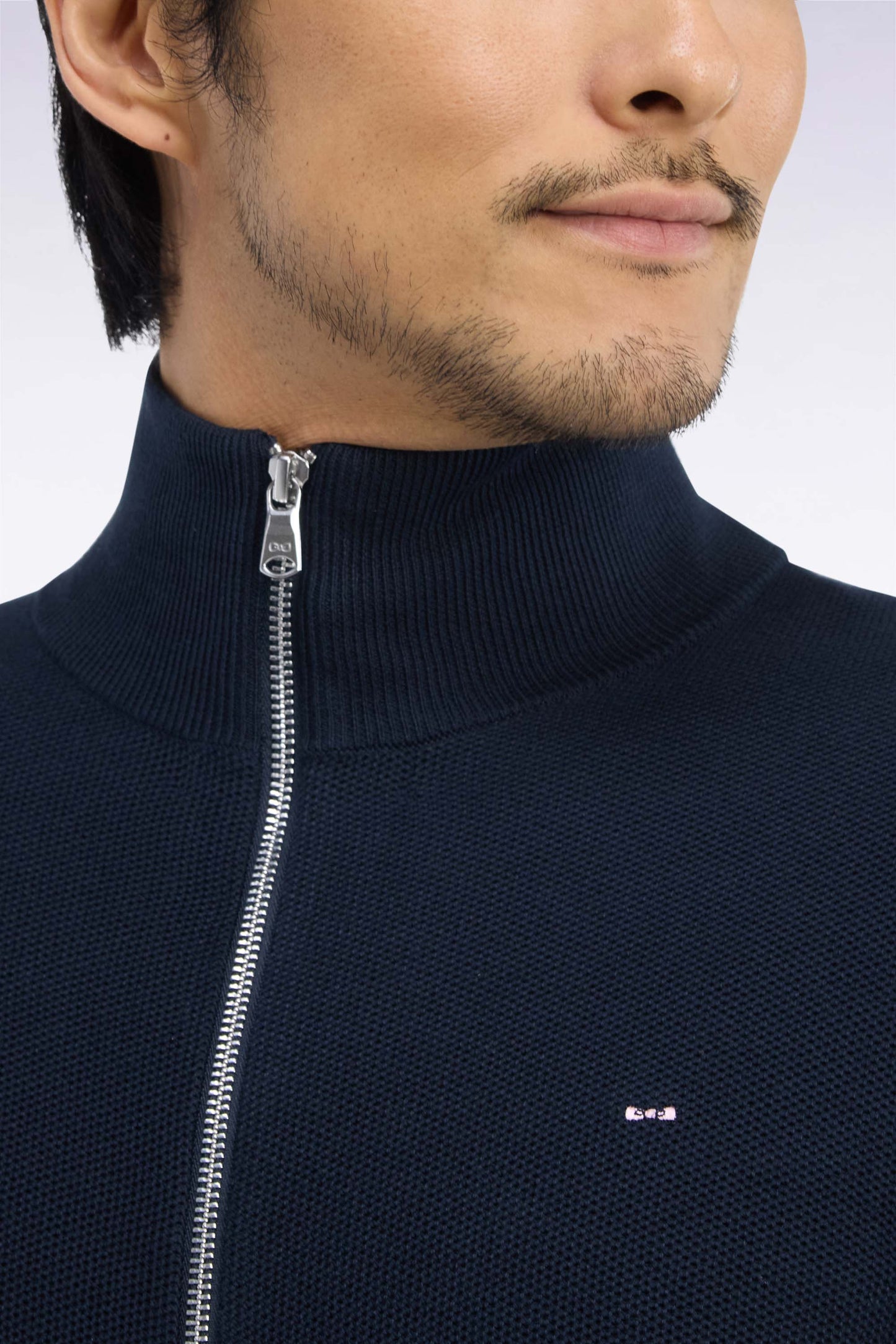 Cardigan zippé en coton marine coupe droite
