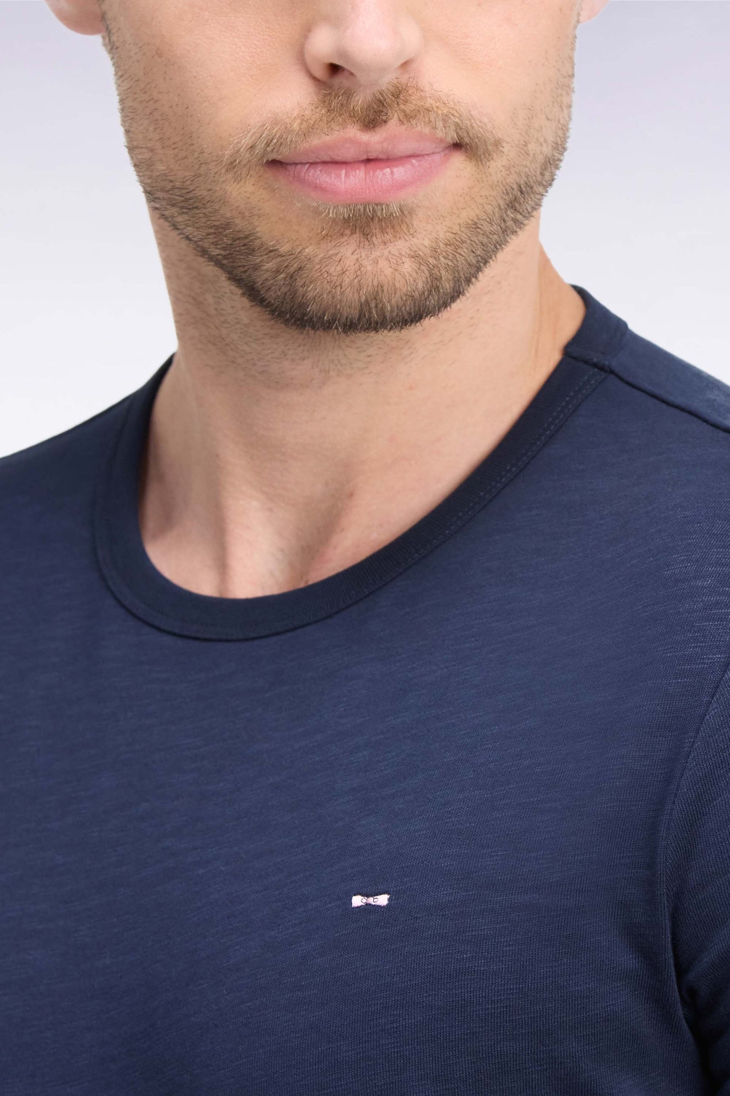 T-shirt manches longues en coton marine coupe ajustée