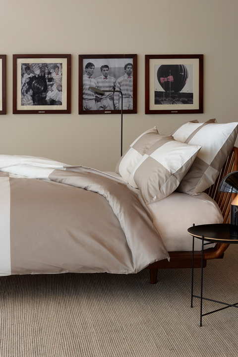 Housse de couette coupée-cousue beige - Beau plongeon - Image 1