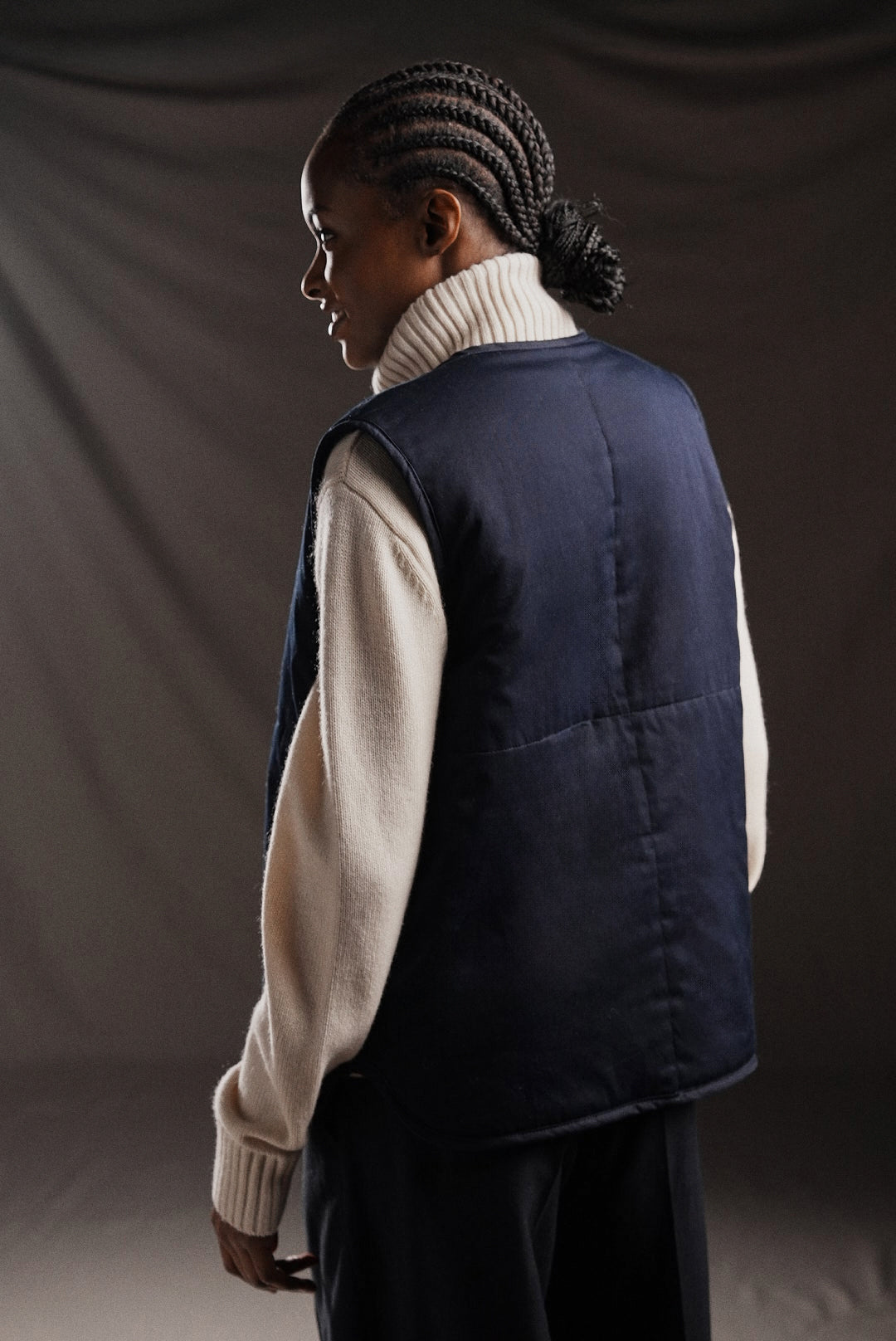 PAP'Atelier reversible cut and sew sleeveless cardigan