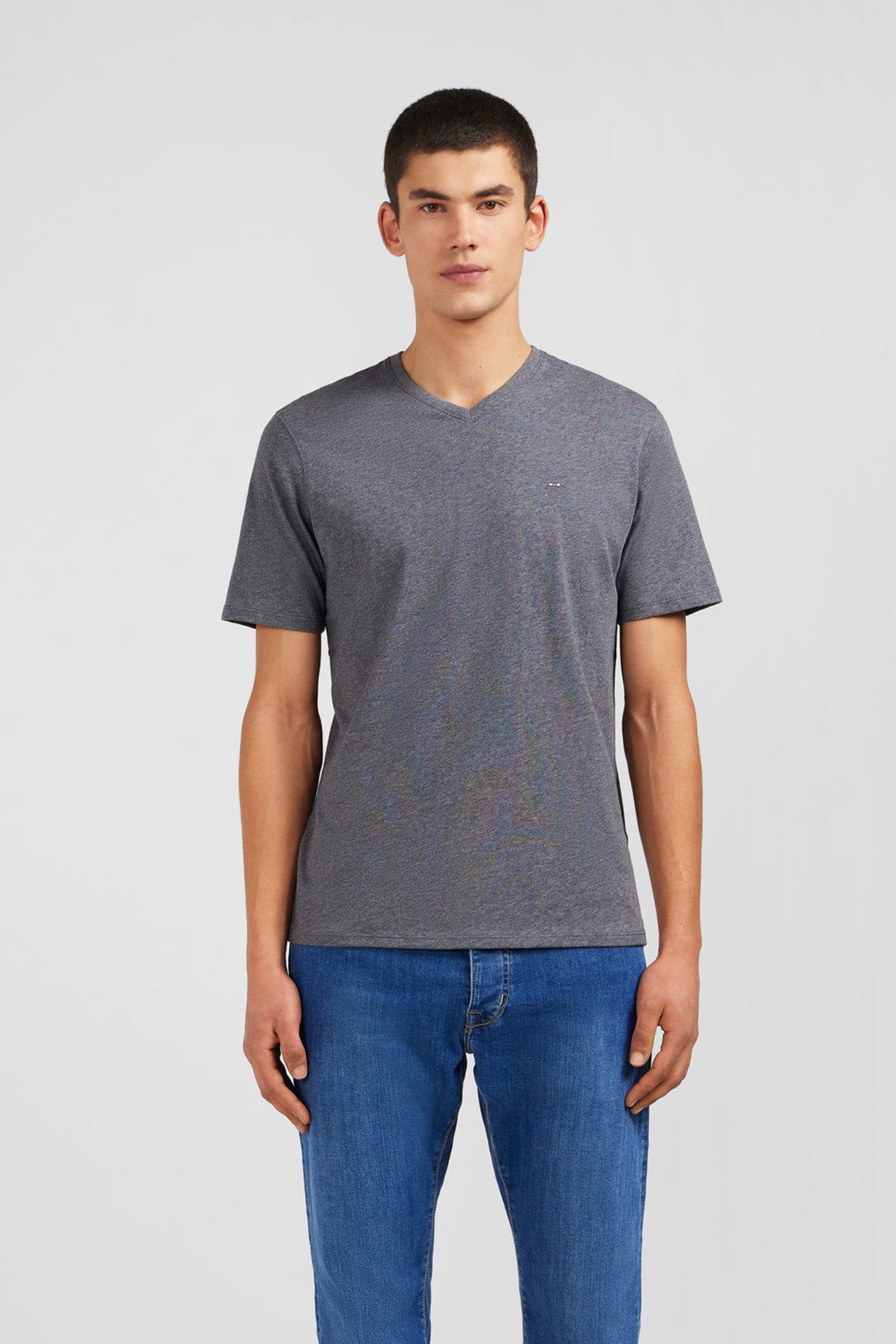 V-neck grey light pima cotton t-shirt
