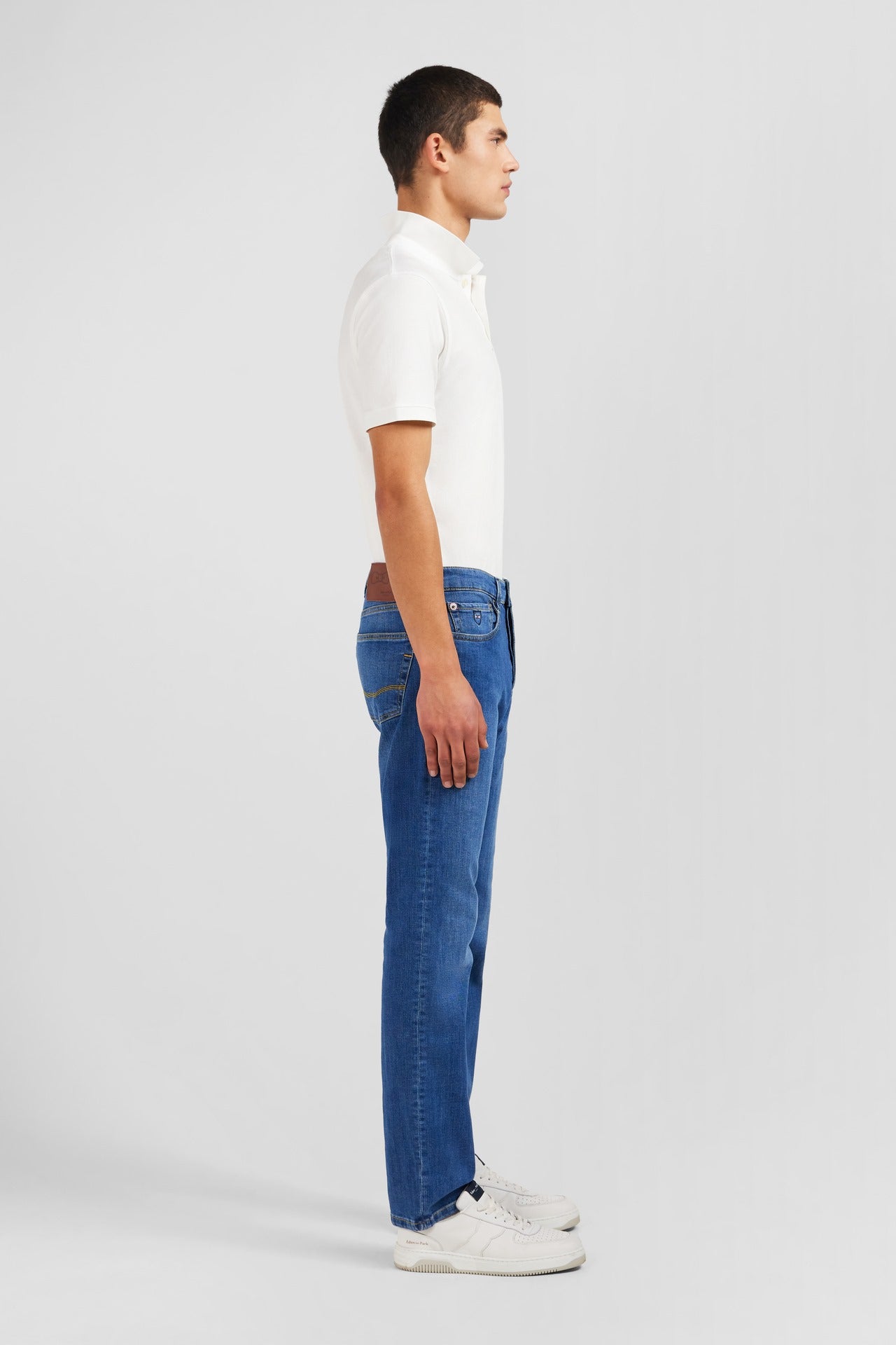 Jean bleu en coton stretch