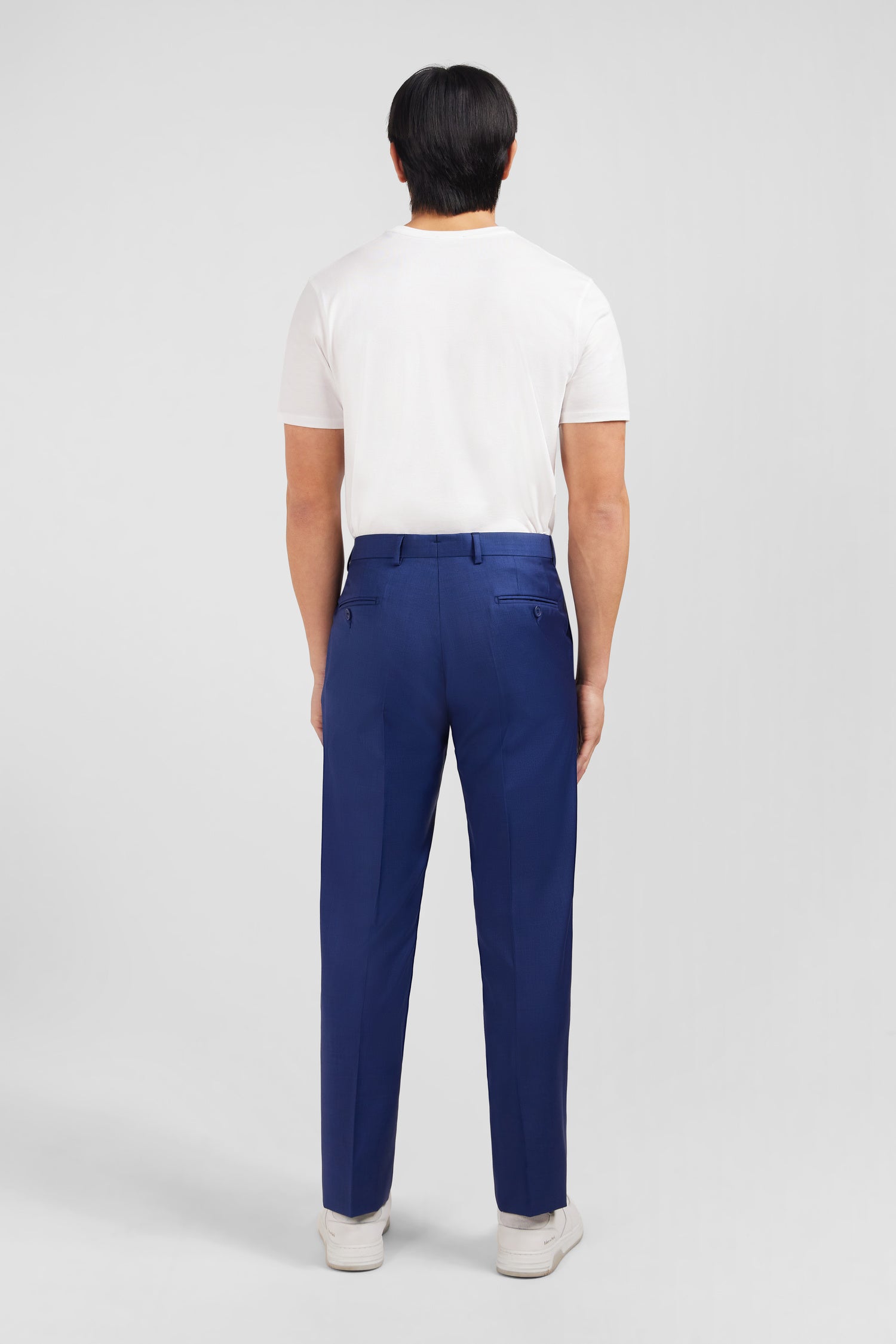 Pantalon regular bleu en laine à plis cassés