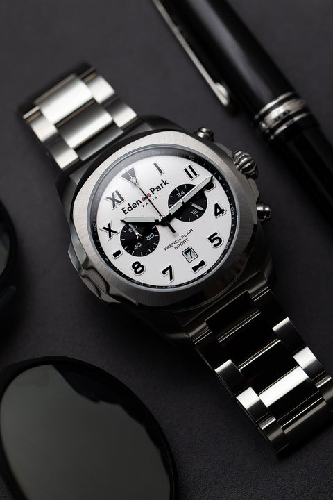 Montre à quartz chronographe en acier argenté - Image 3